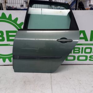 puerta_trasera_izquierda_821014922r_renault_scenic_ii_1_5_dci_diesel