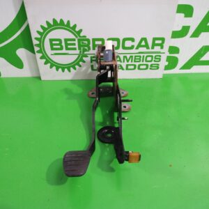 pedal_freno_8200708328_renault_scenic_ii_1_5_dci_diesel