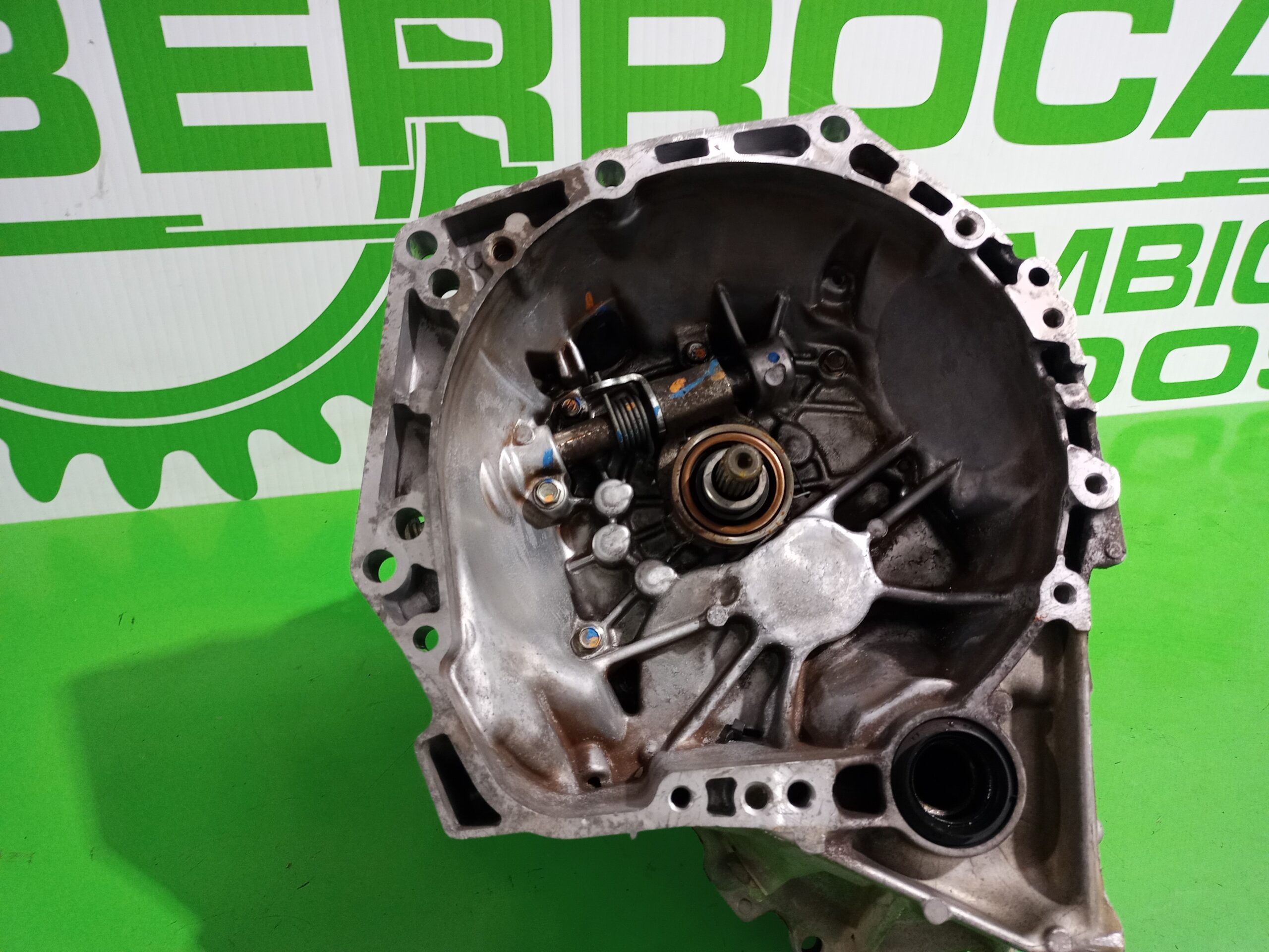 caja_cambios_20tt010_peugeot_107_1_0_cat_384f