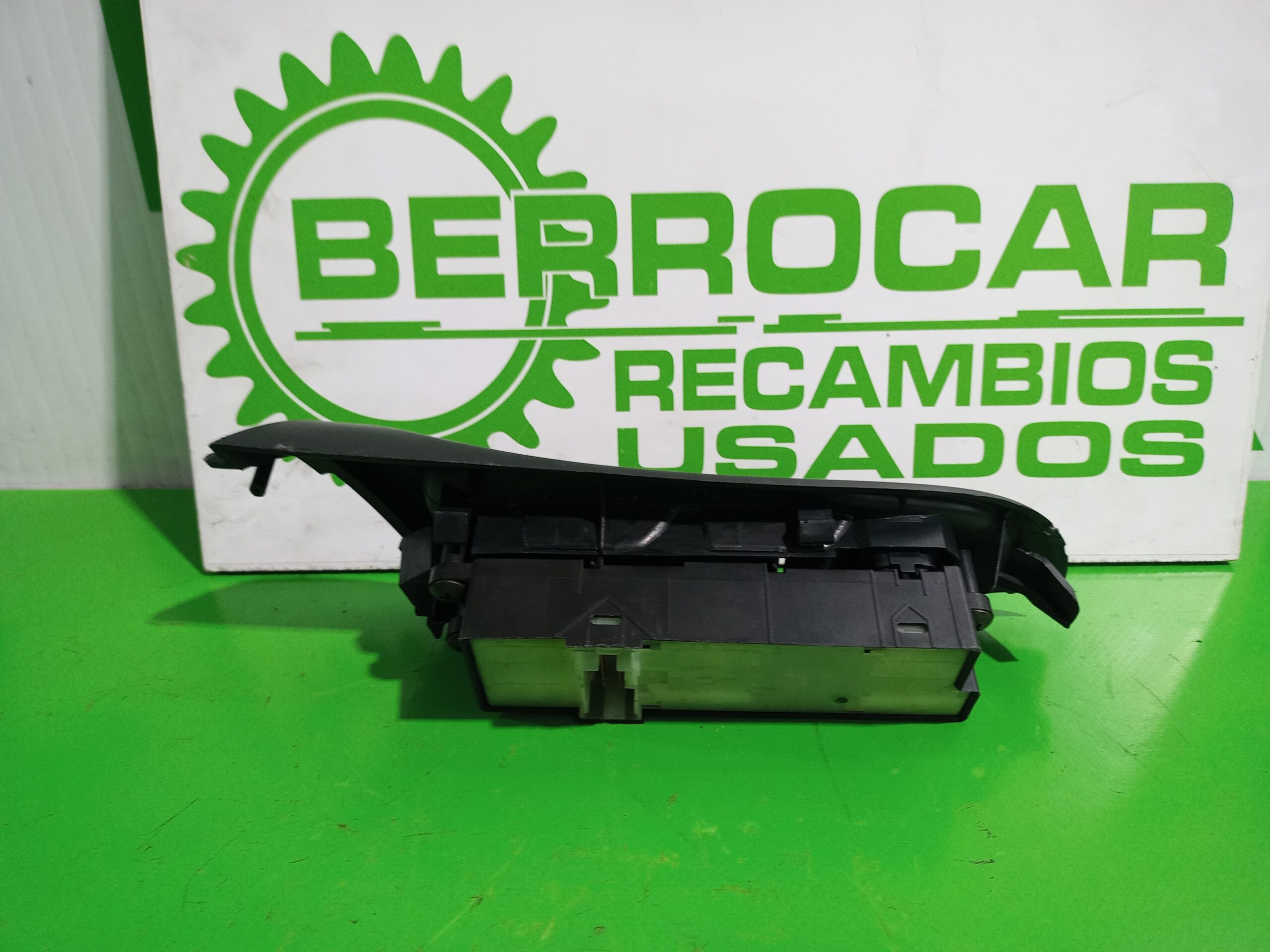 mando_elevalunas_delantero_izquierdo_80961_nissan_almera_n16_e_1_5_dci_turbodiesel_cat