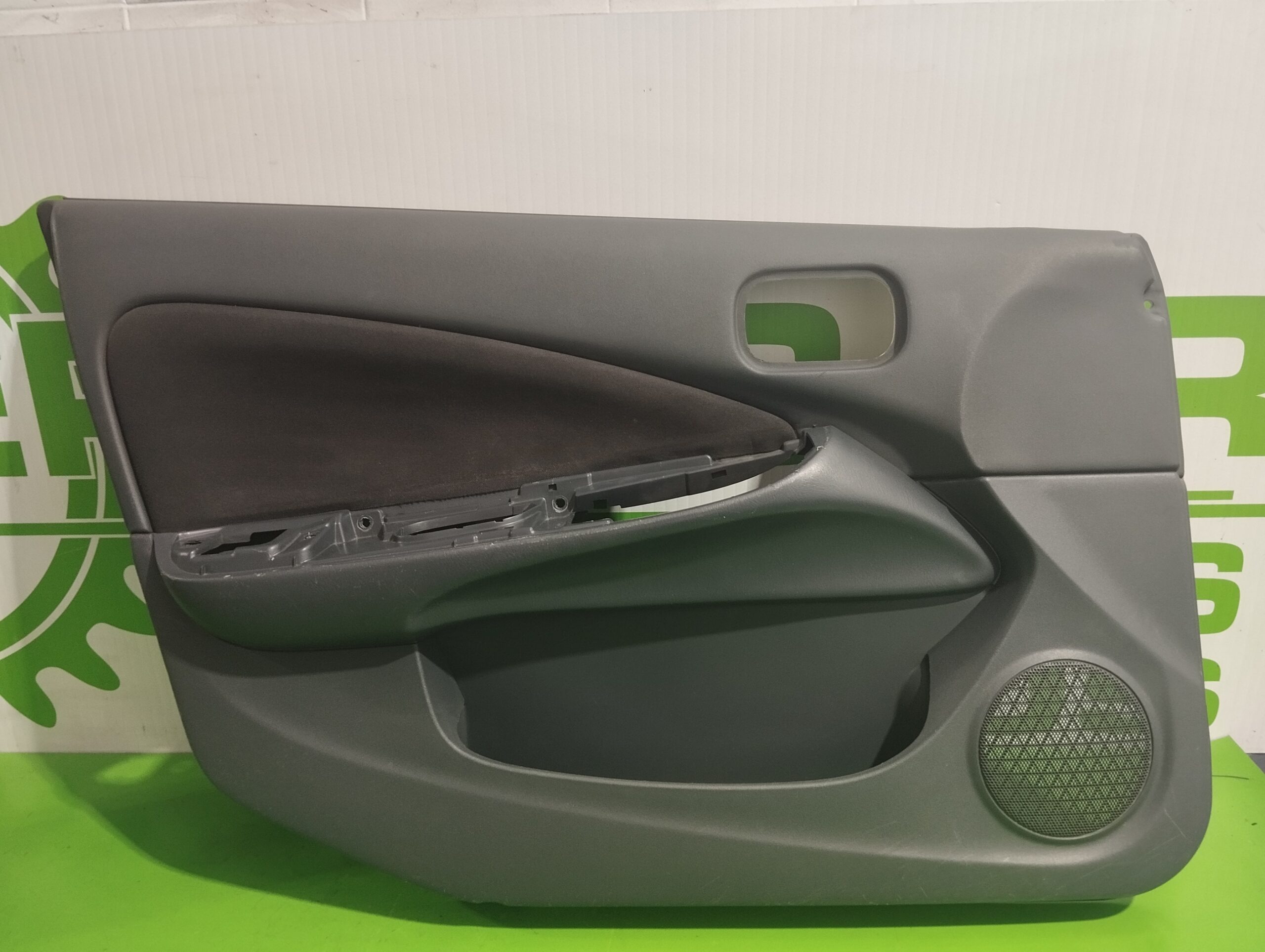 guarnecido_puerta_delantera_izquierda_80925bn100_nissan_almera_n16_e_1_5_dci_turbodiesel_cat