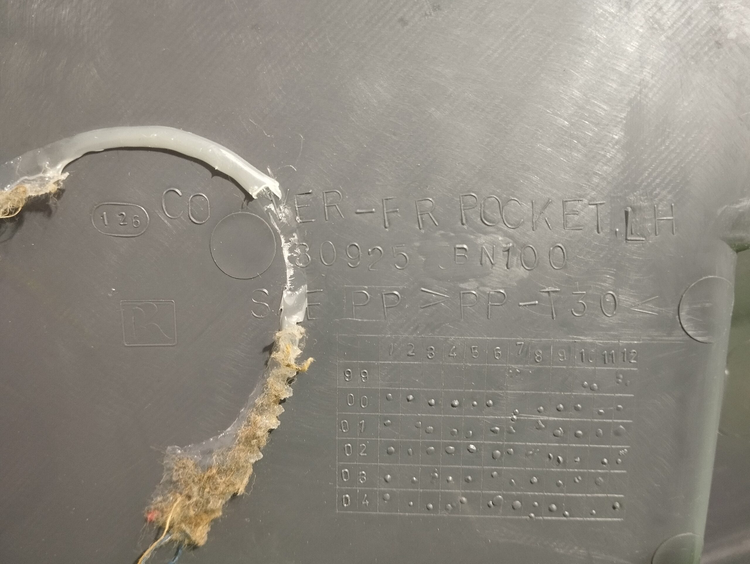 guarnecido_puerta_delantera_izquierda_80925bn100_nissan_almera_n16_e_1_5_dci_turbodiesel_cat