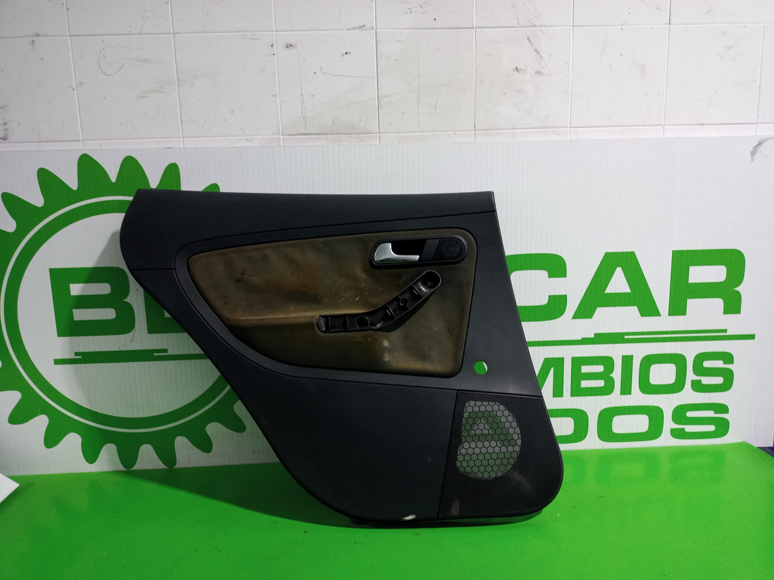guarnecido_puerta_trasera_izquierda_6l4867211_seat_ibiza_6l1_1_9_sdi