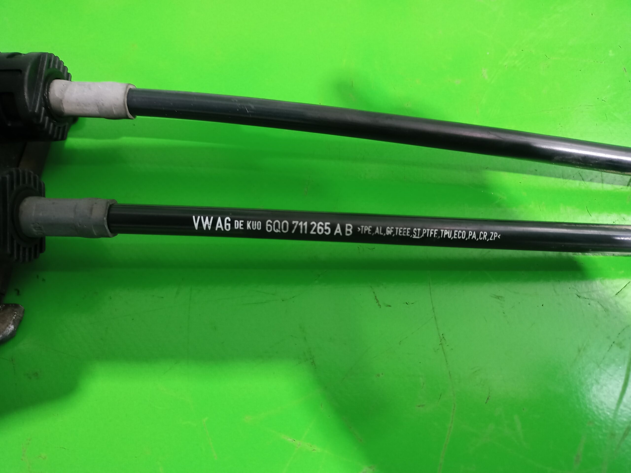 palanca_de_cambios_600711049bb_seat_ibiza_6l1_1_9_sdi