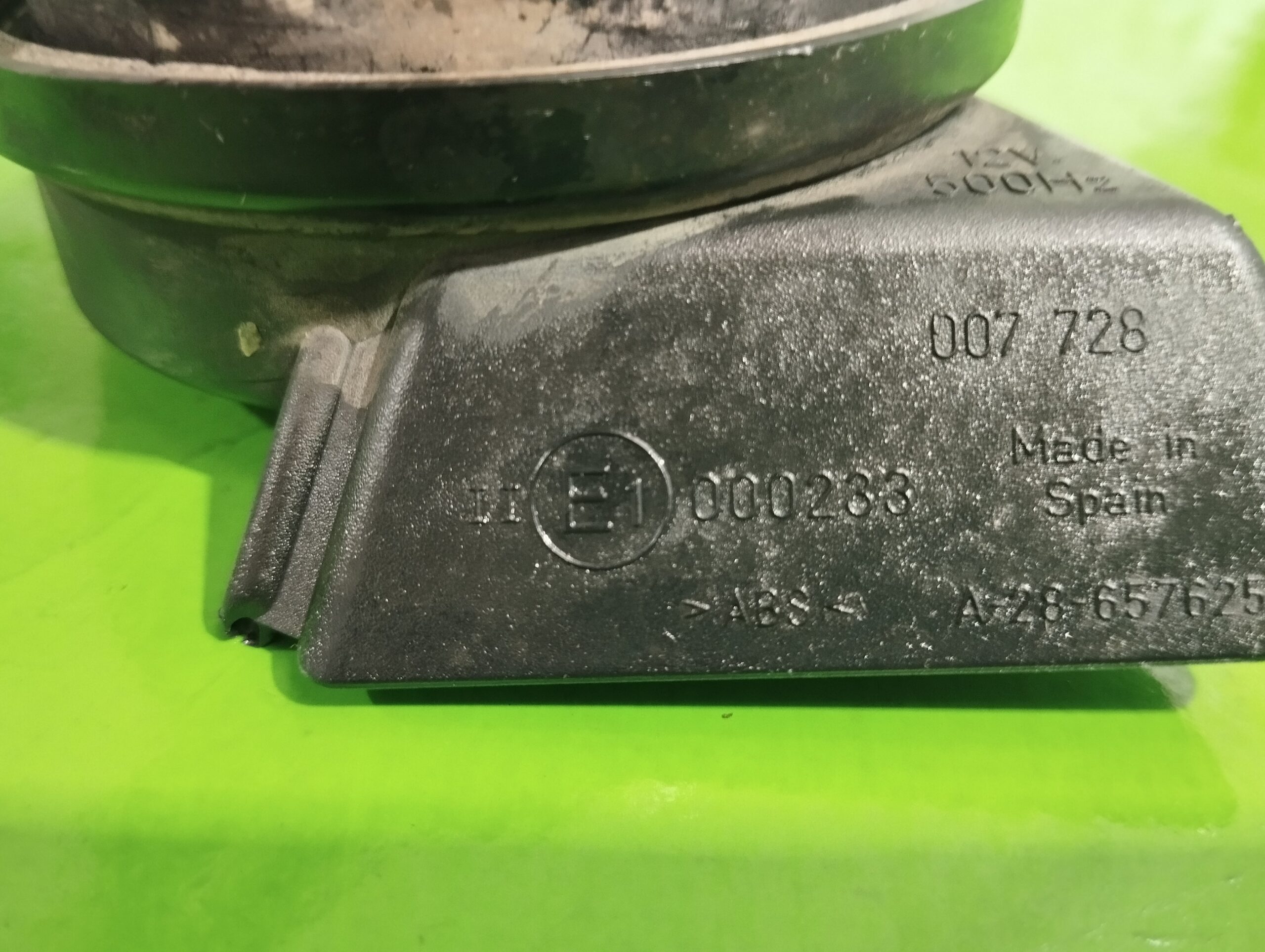 claxon_e1000233_seat_ibiza_6l1_1_9_sdi