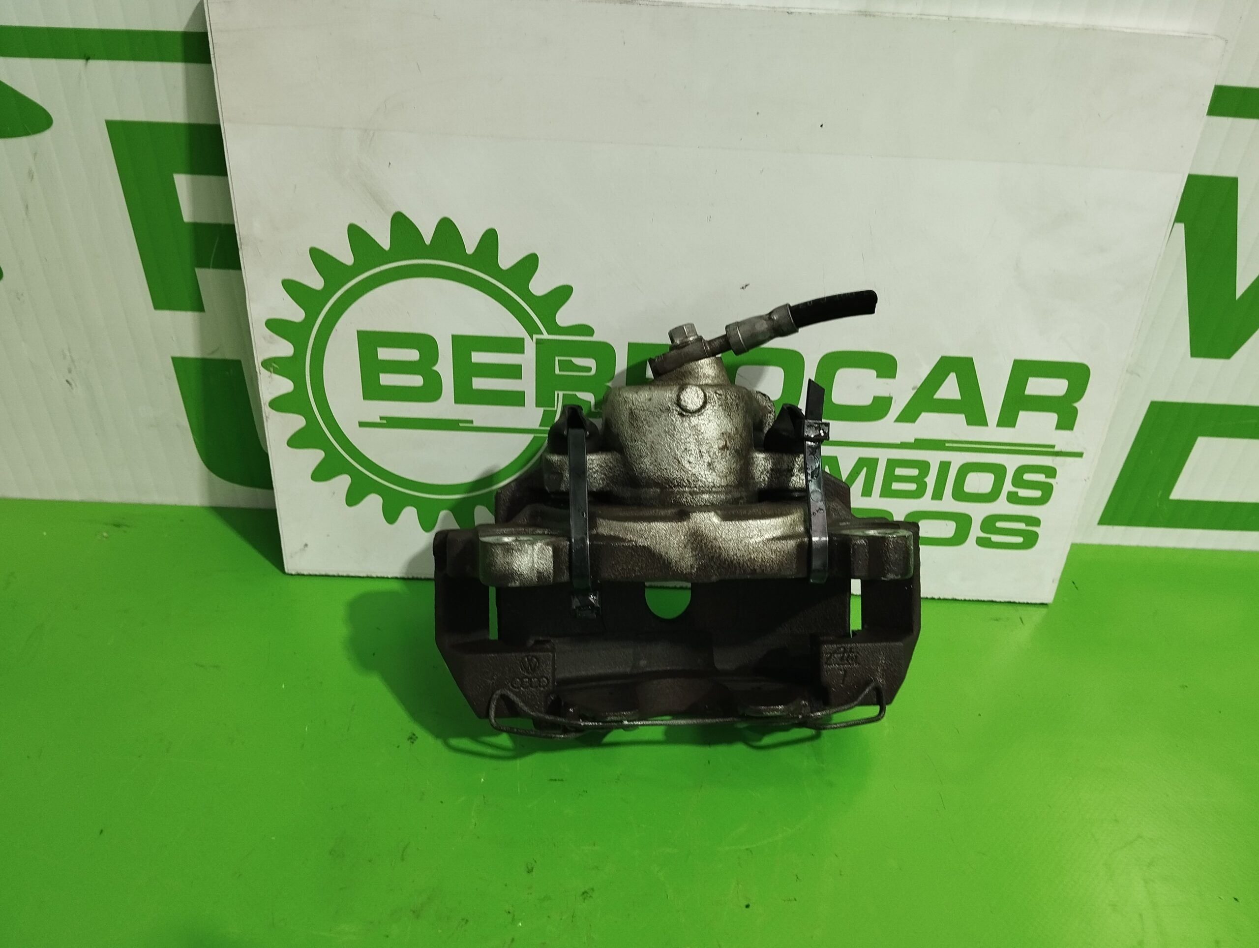 pinza_de_freno_delantera_derecha_1k0615124d_seat_altea_xl_5p5_1_4_16v_tsi