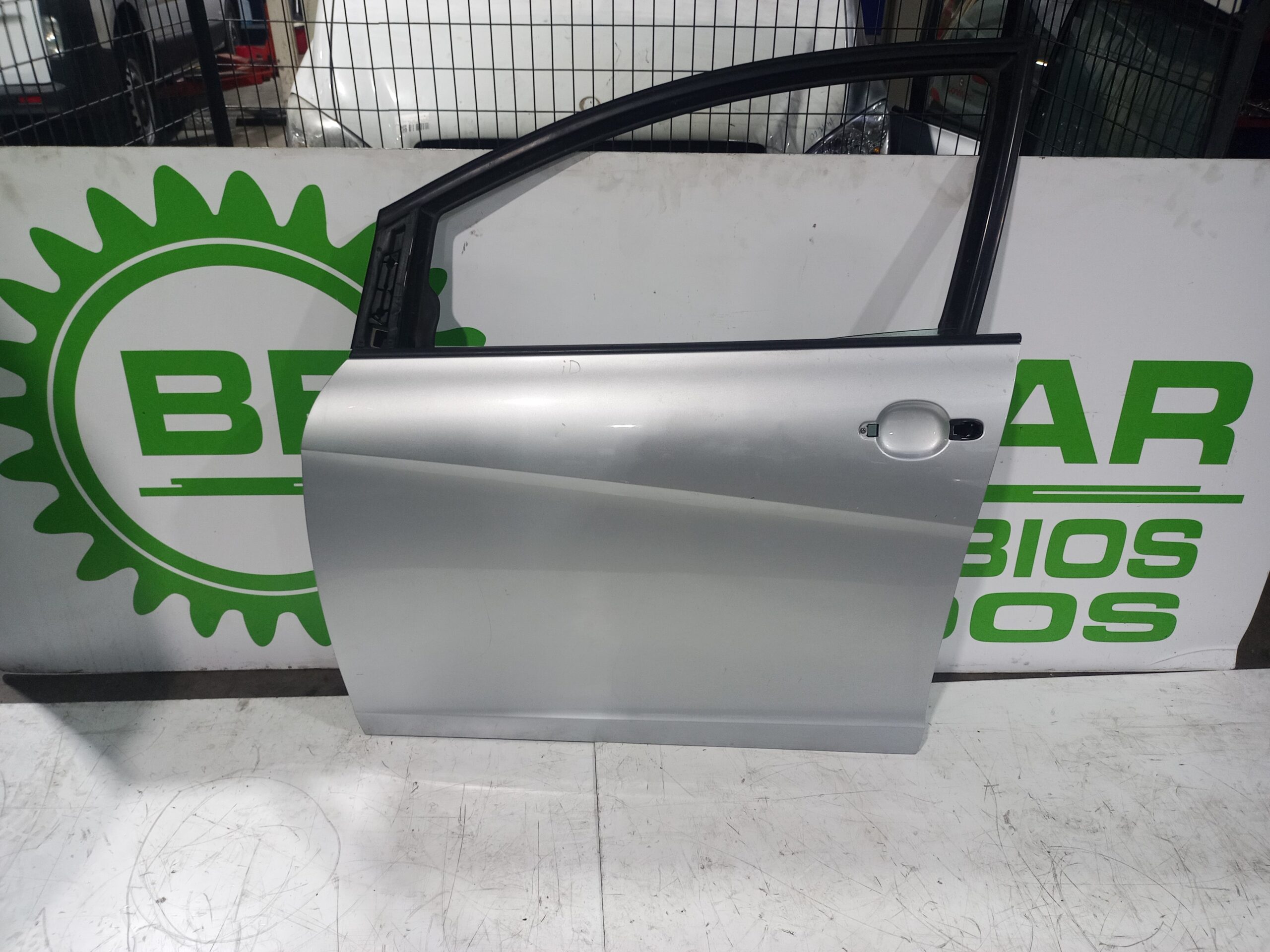 puerta_delantera_izquierda_5p0831055a_seat_altea_xl_5p5_1_4_16v_tsi