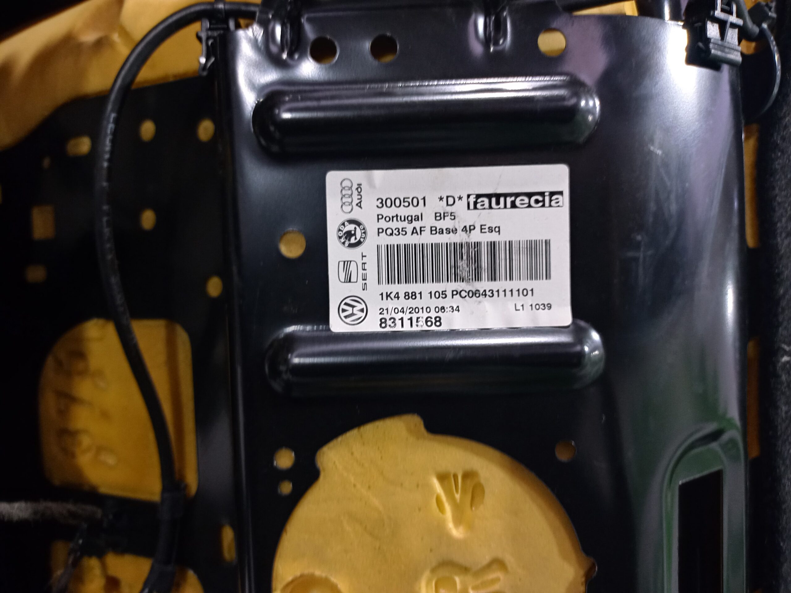 asiento_delantero_izquierdo_1k4881105_seat_altea_xl_5p5_1_4_16v_tsi