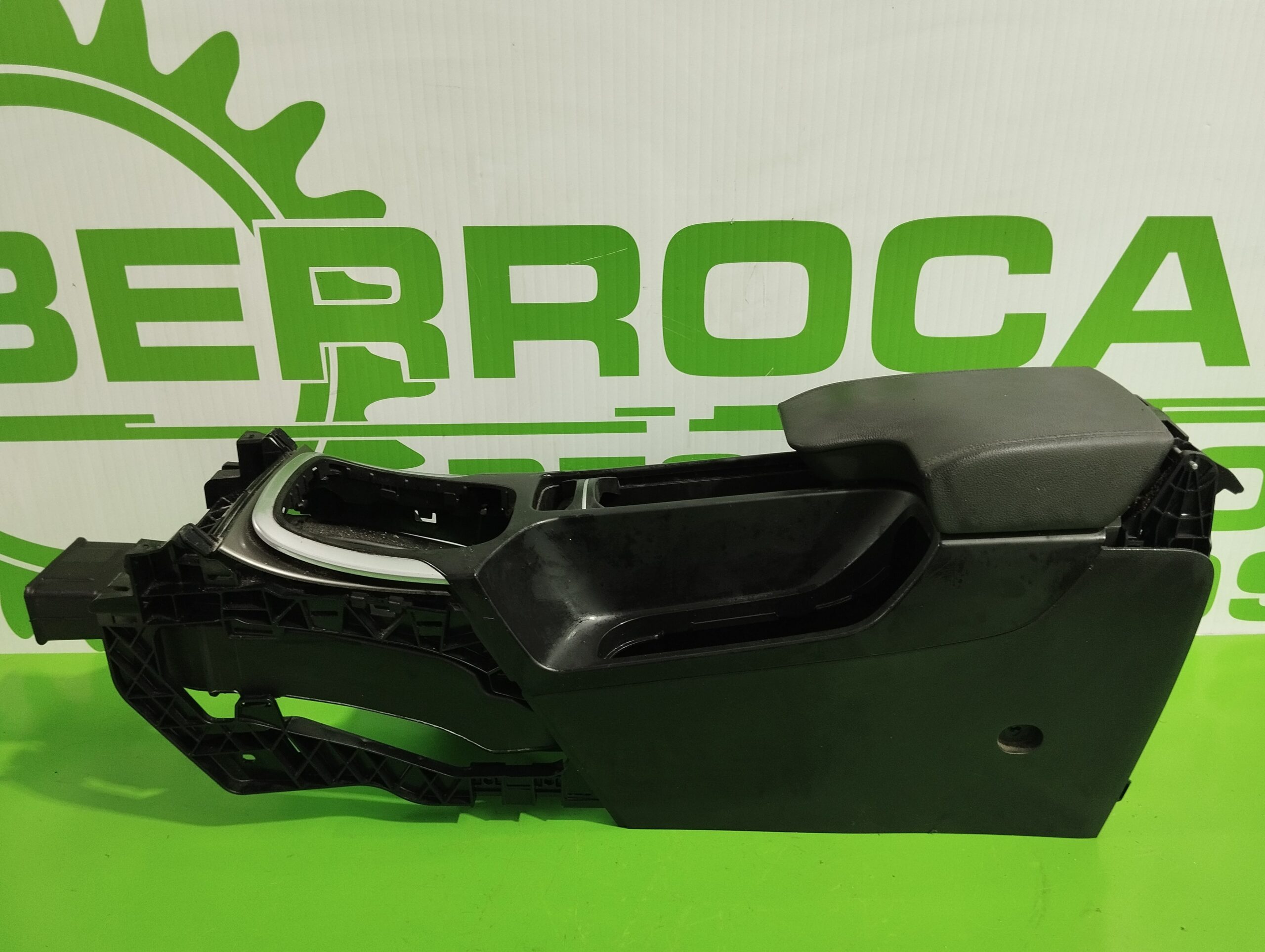 consola_central_13289017_opel_insignia_berlina_2_0_cdti_cat