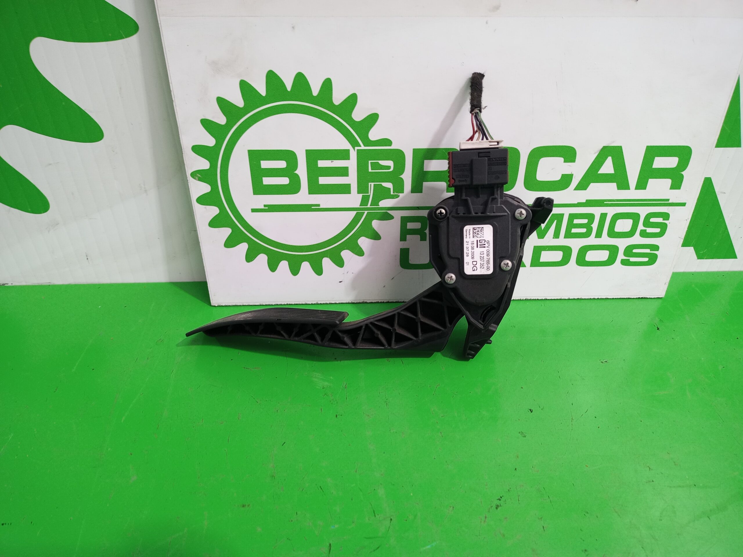 pedal_acelerador_13237352_opel_insignia_berlina_2_0_cdti_cat