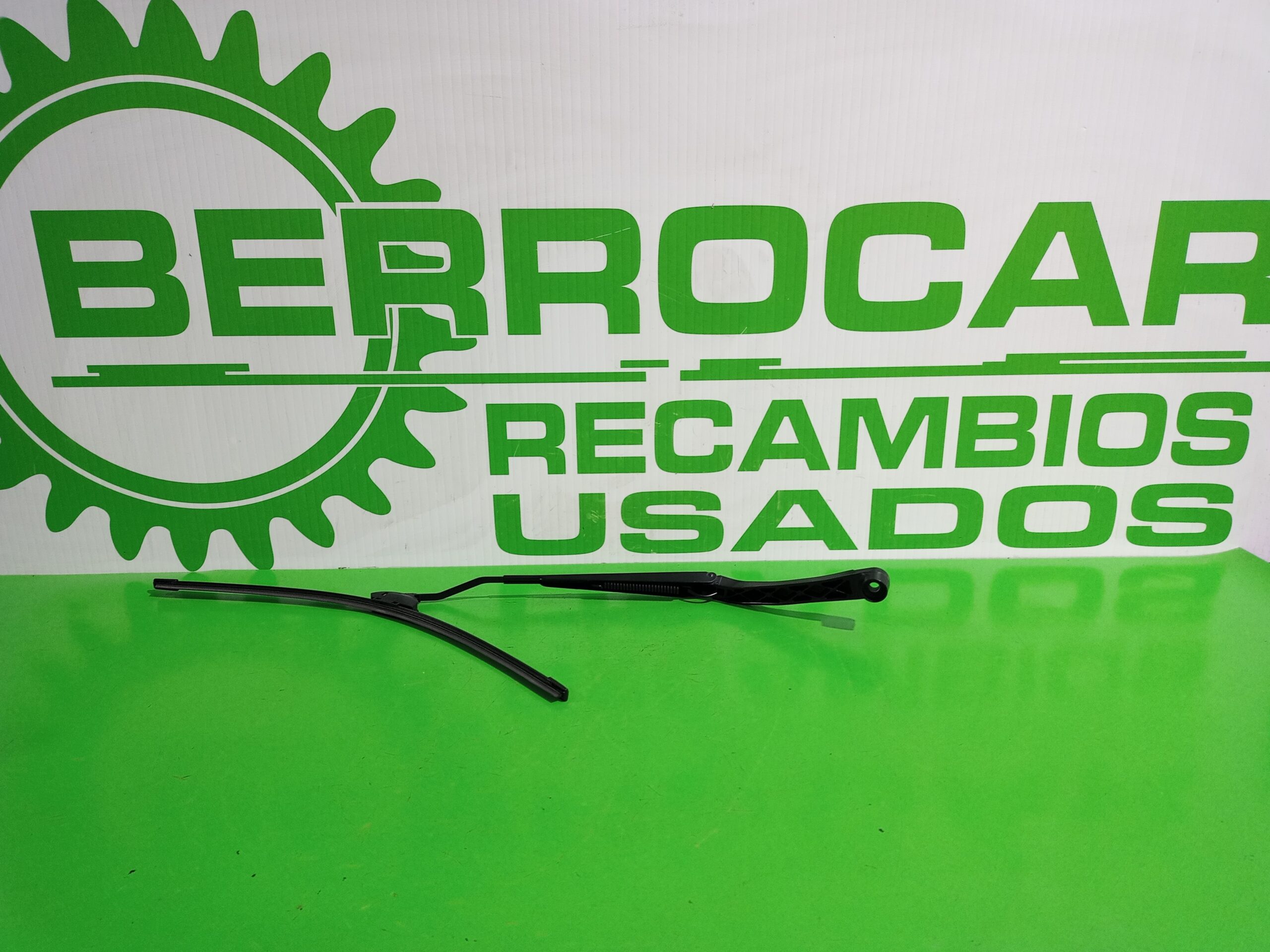 brazo_limpia_delantero_izquierdo_13227398_opel_insignia_berlina_2_0_cdti_cat