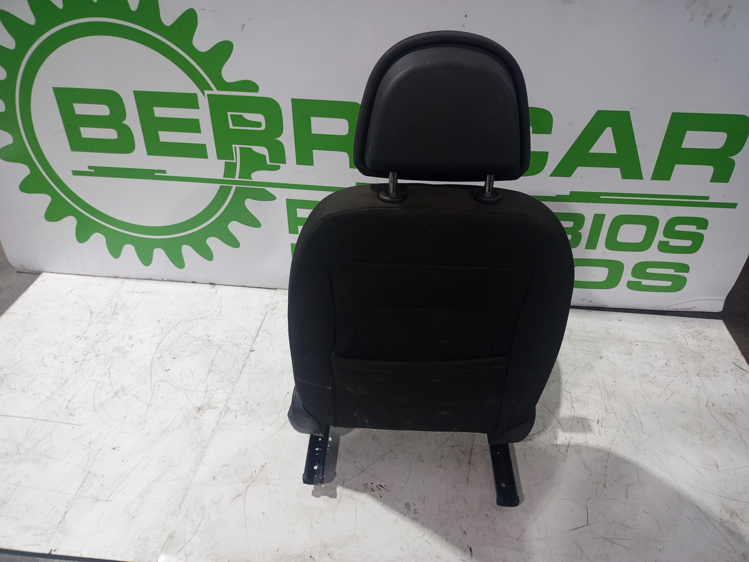 asiento_delantero_izquierdo_13522449_opel_insignia_berlina_2_0_cdti_cat