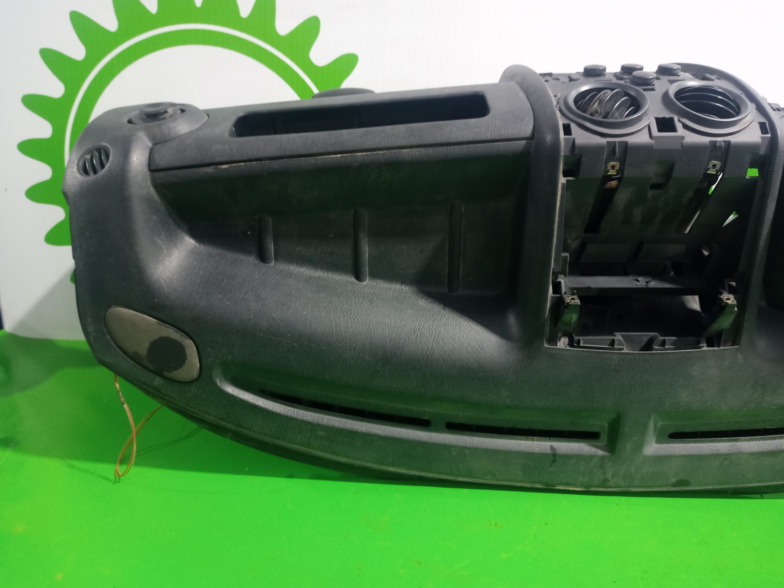 salpicadero_96460333ze_peugeot_partner_s1_1_9_diesel