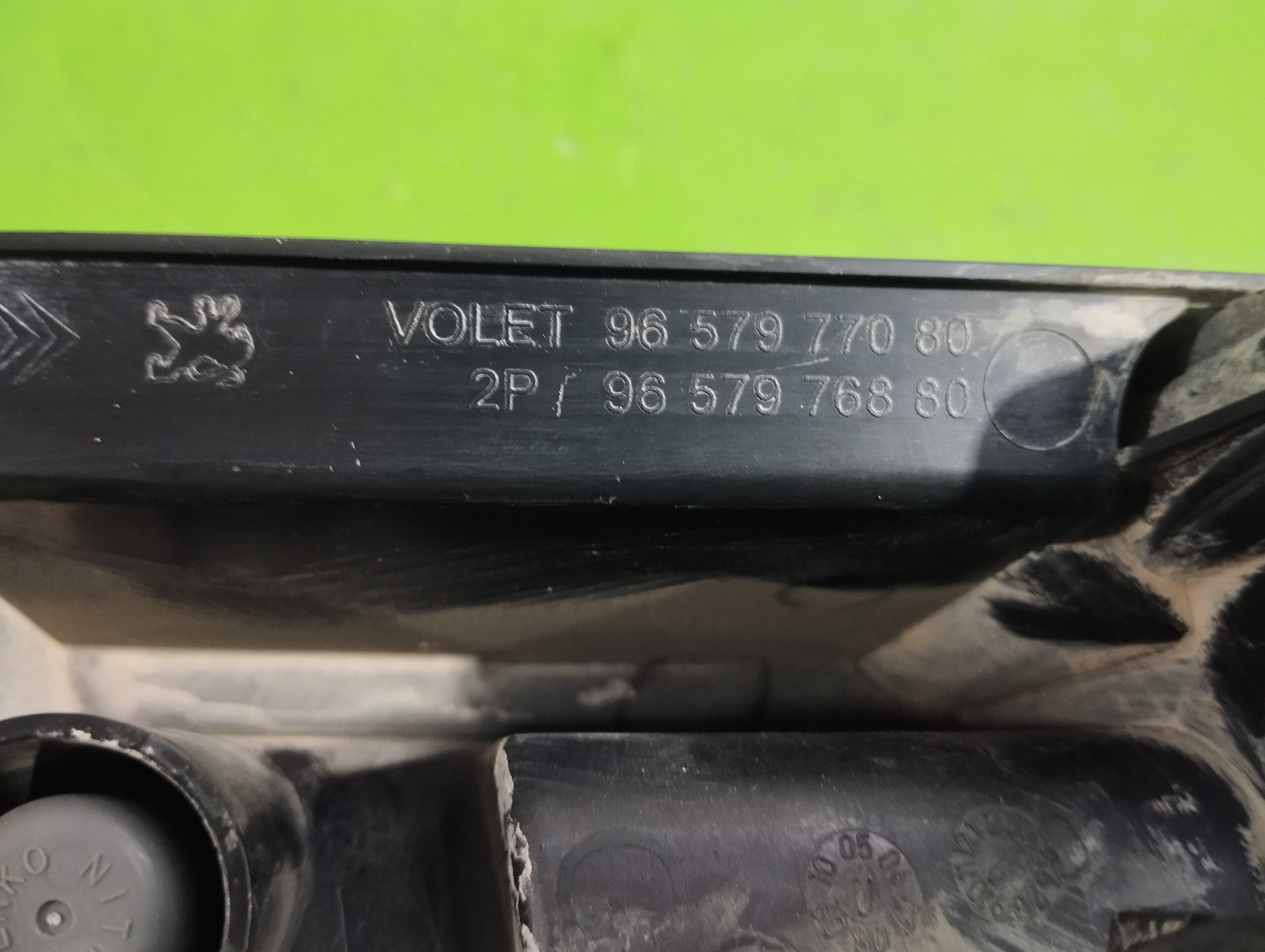 piloto_trasero_izquierdo_9657977080_peugeot_partner_s1_1_9_diesel