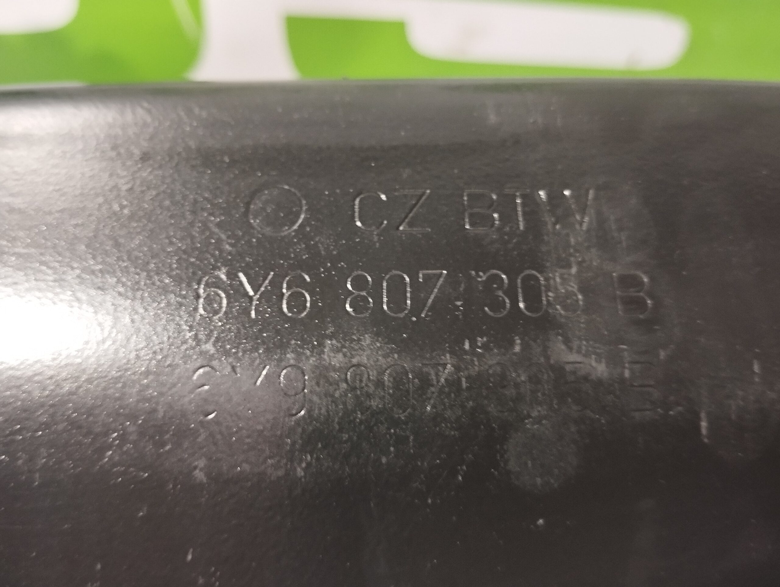 refuerzo_paragolpes_trasero_6y6807305b_skoda_fabia_6y2_6y3_1_2_12v