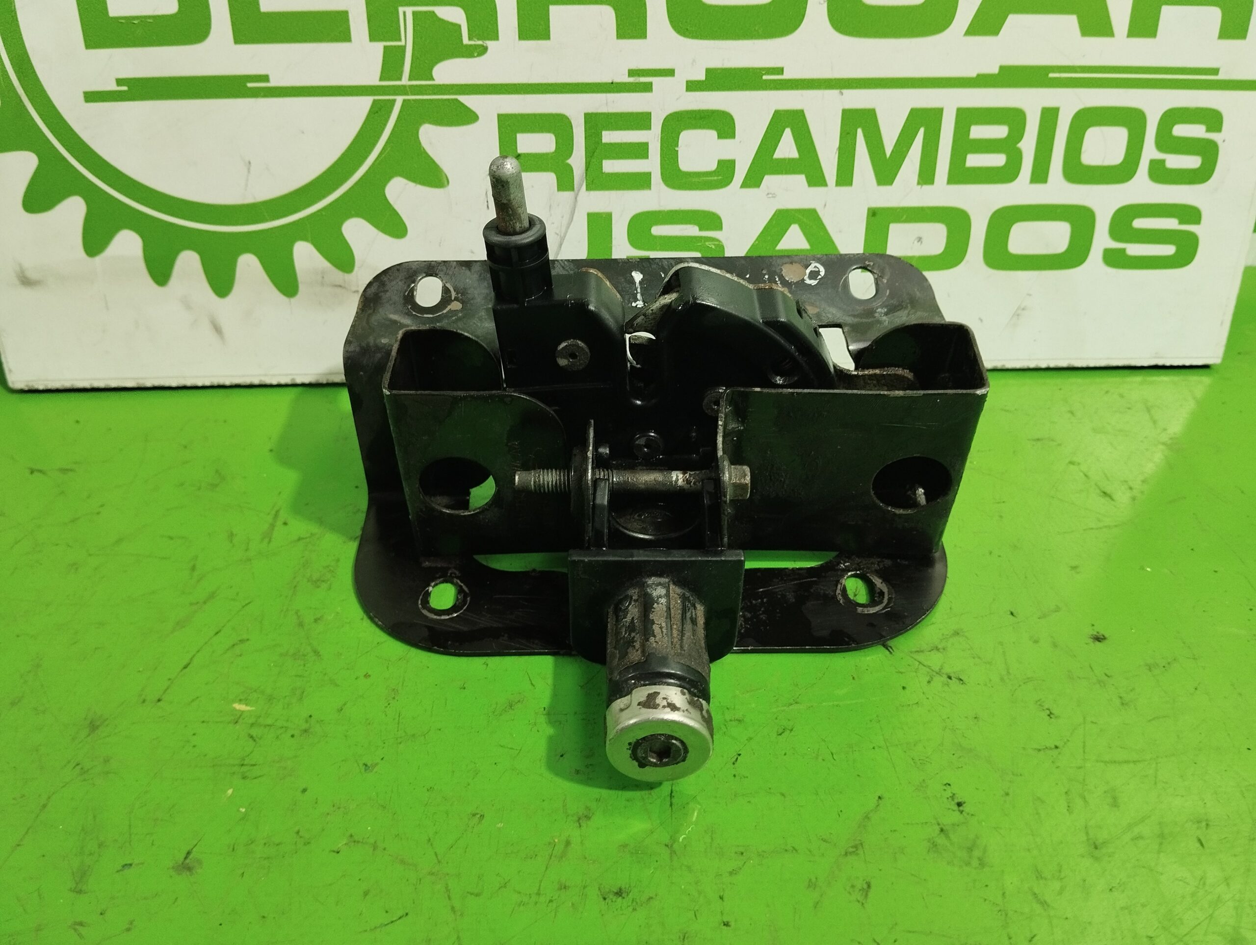 cerradura_capo_pm2t1416774aa_ford_transit_connect_tc7_1_8_tdci_cat