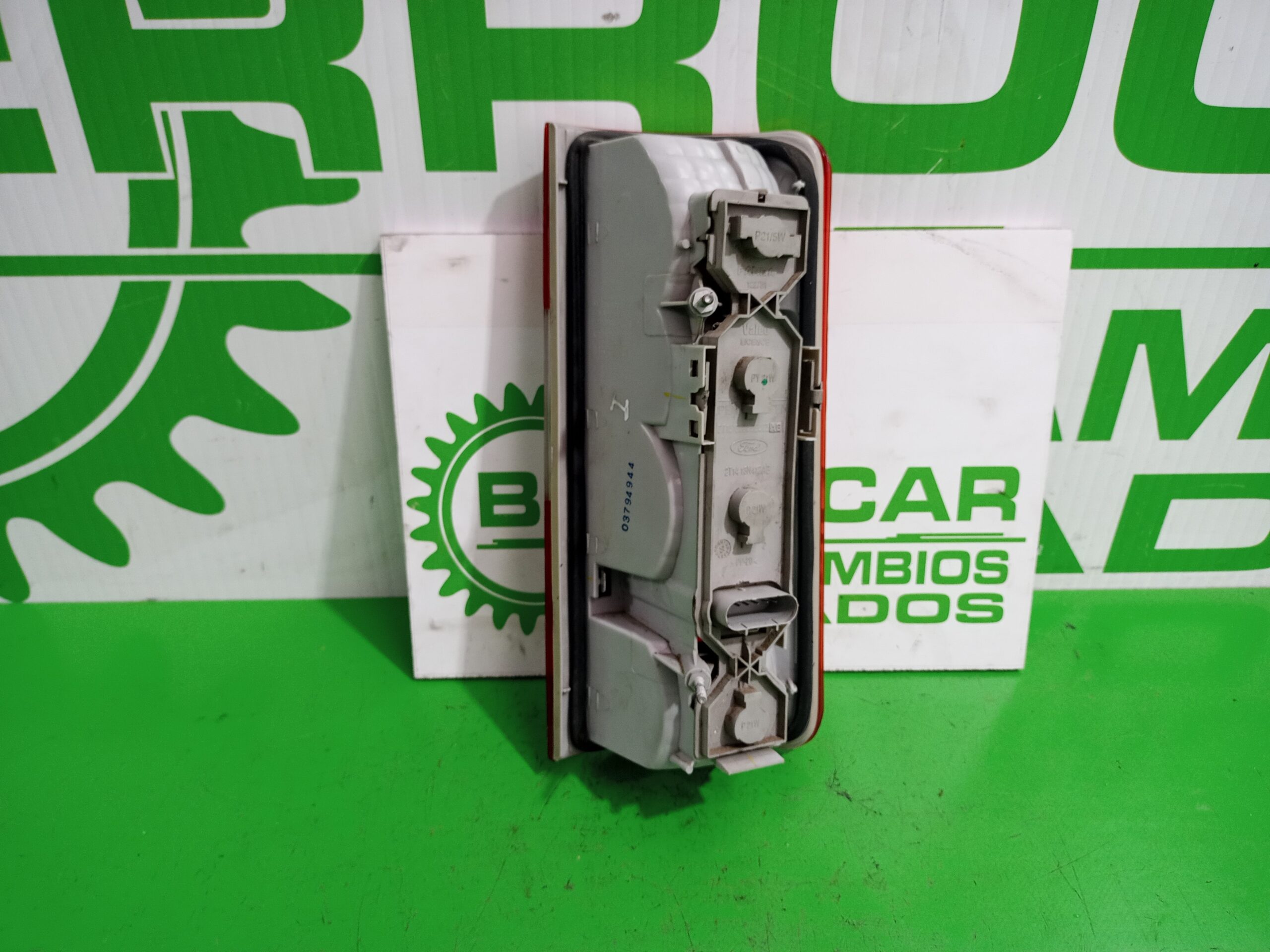 piloto_trasero_izquierdo_084311965l_ford_transit_connect_tc7_1_8_tdci_cat