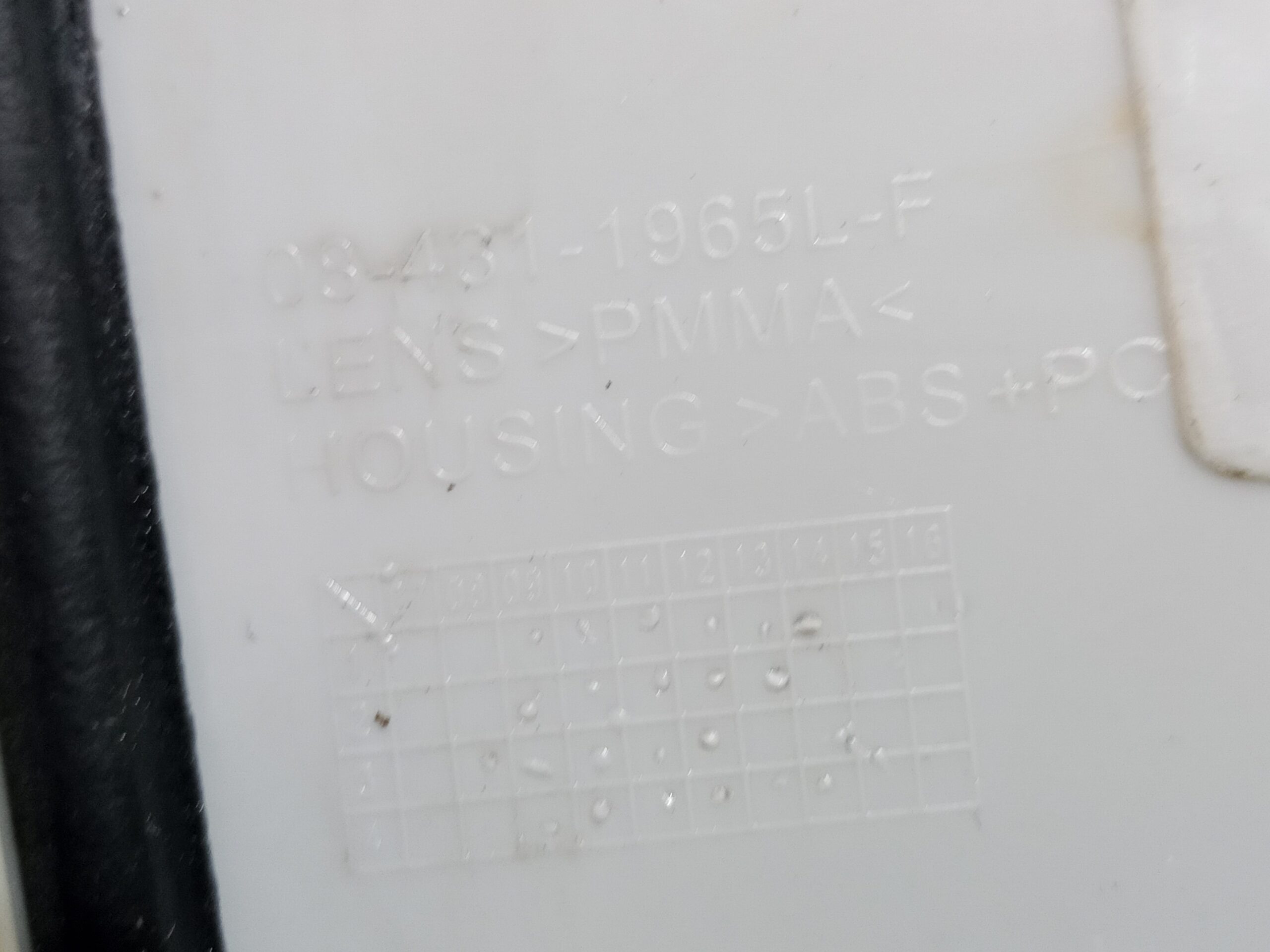 piloto_trasero_izquierdo_084311965l_ford_transit_connect_tc7_1_8_tdci_cat