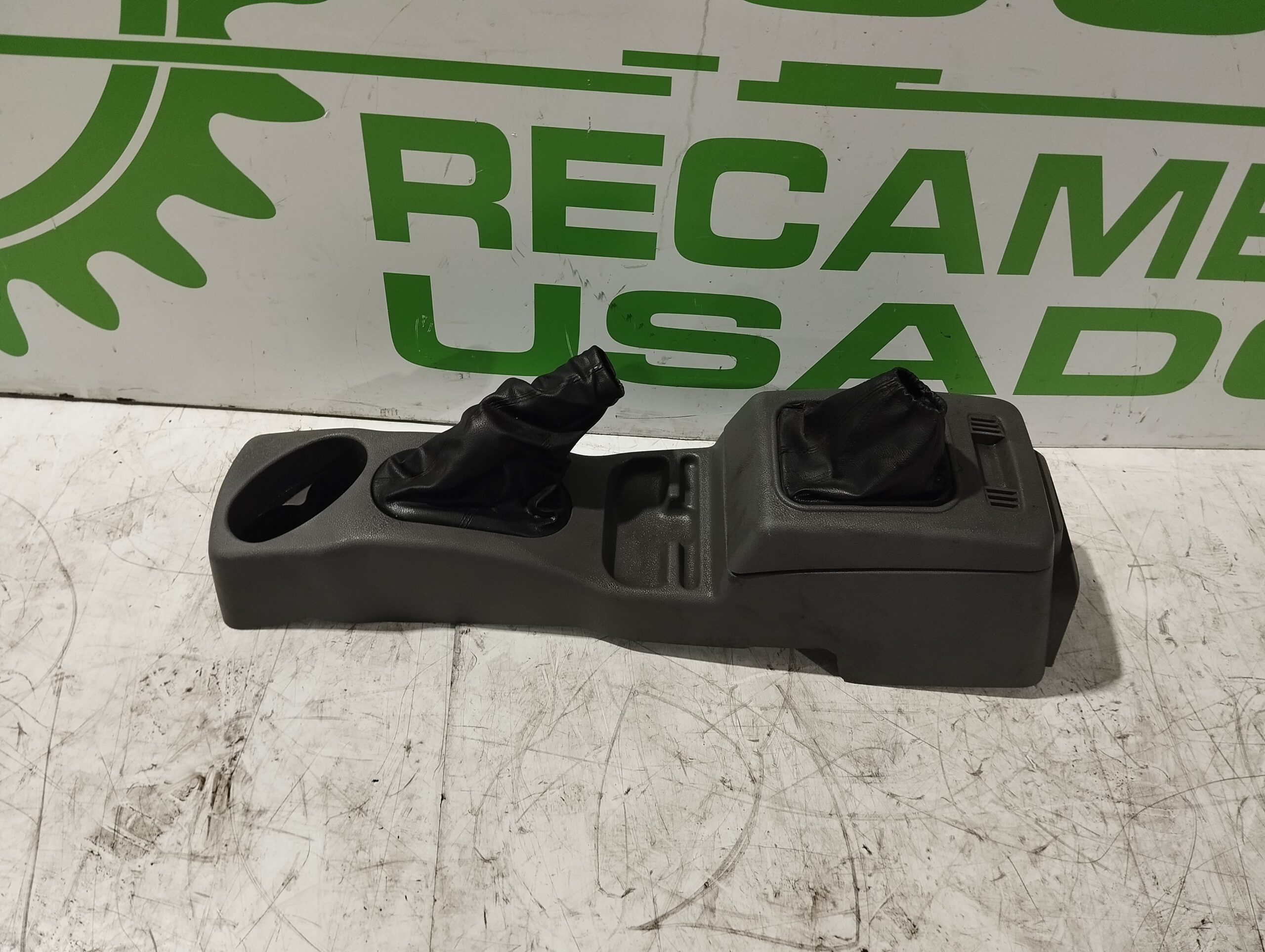 consola_central_2t14vo45a74cbw_ford_transit_connect_tc7_1_8_tdci_cat