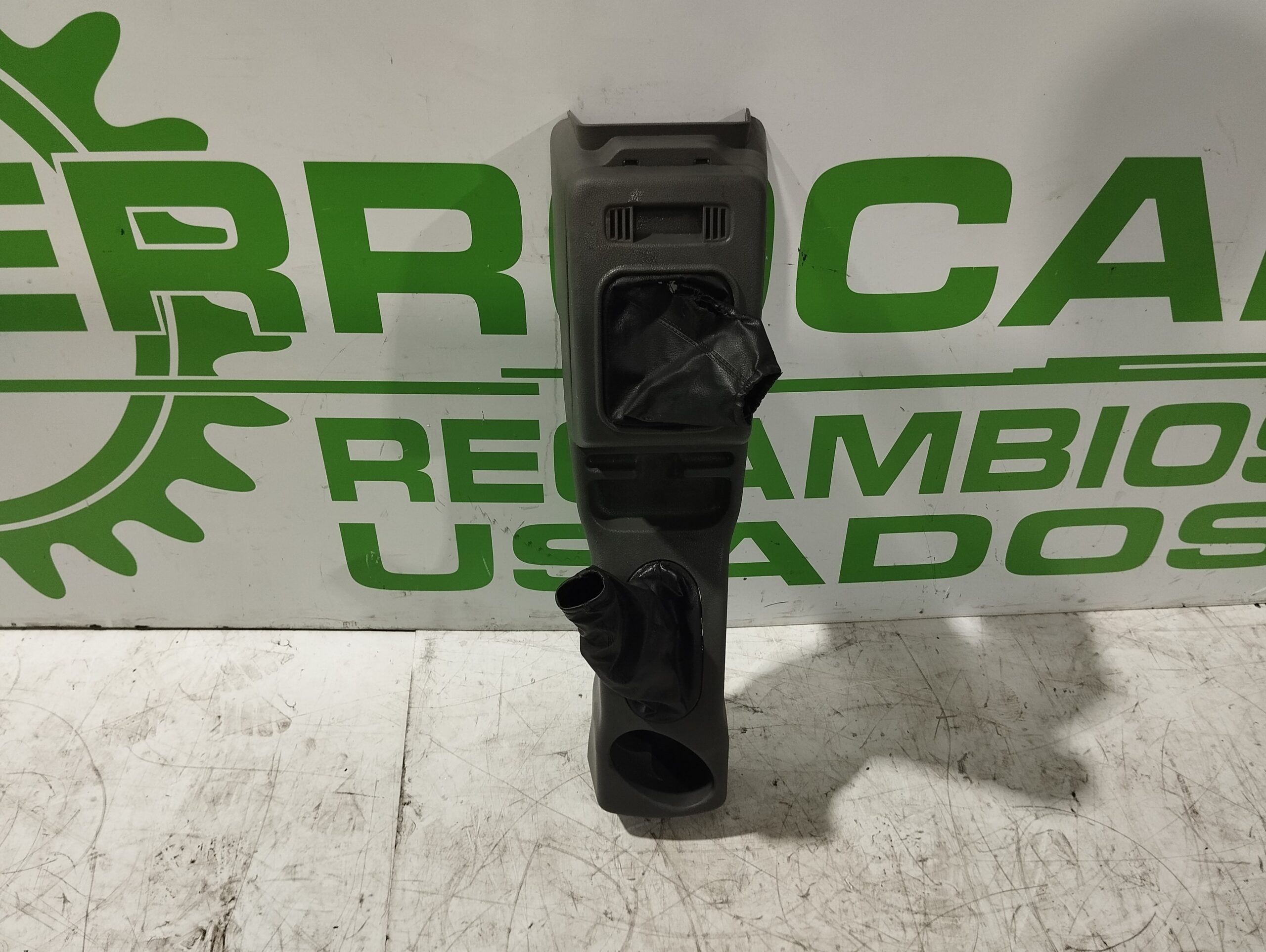 consola_central_2t14vo45a74cbw_ford_transit_connect_tc7_1_8_tdci_cat