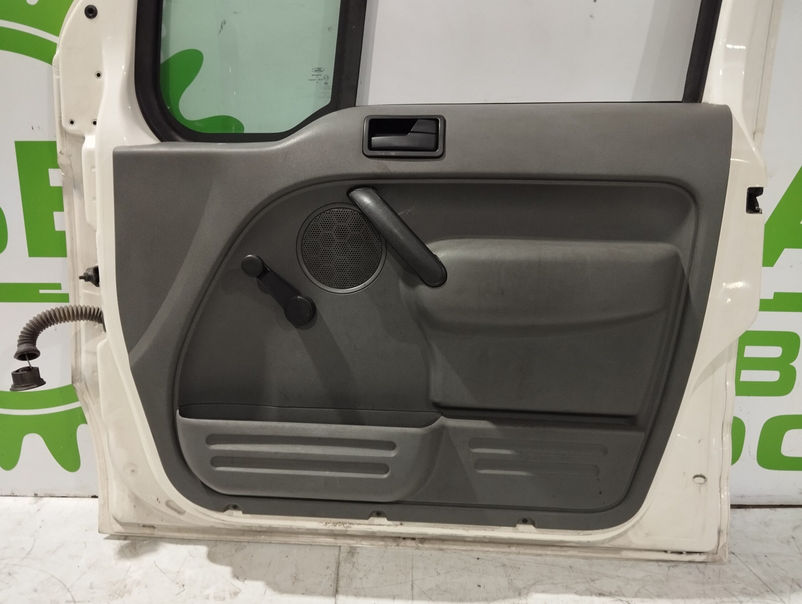 puerta_delantera_derecha_5147241_ford_transit_connect_tc7_1_8_tdci_cat