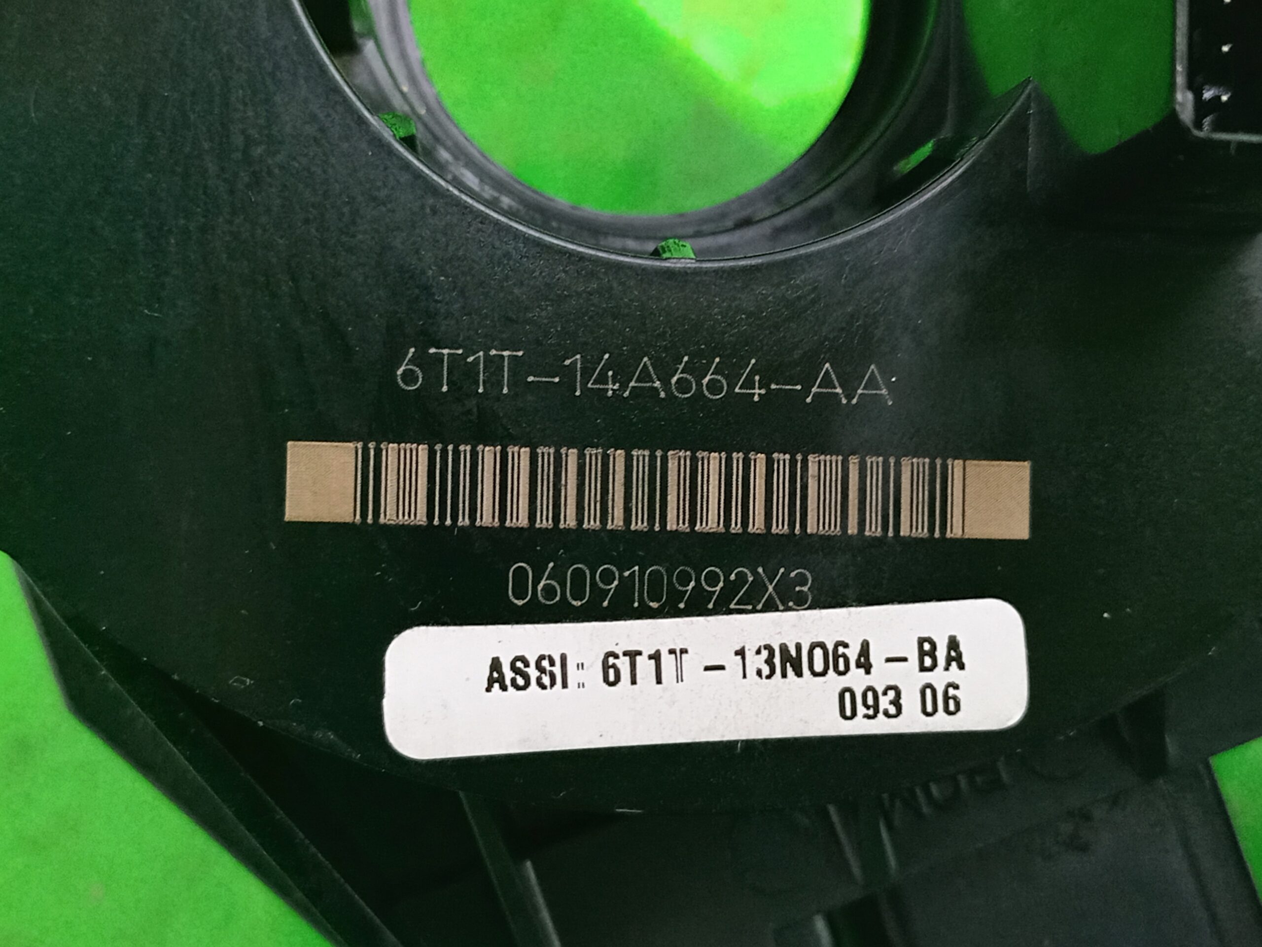 mando_multifuncion_6t1t14a664_yc1t17a553_ford_transit_connect_tc7_1_8_tdci_cat