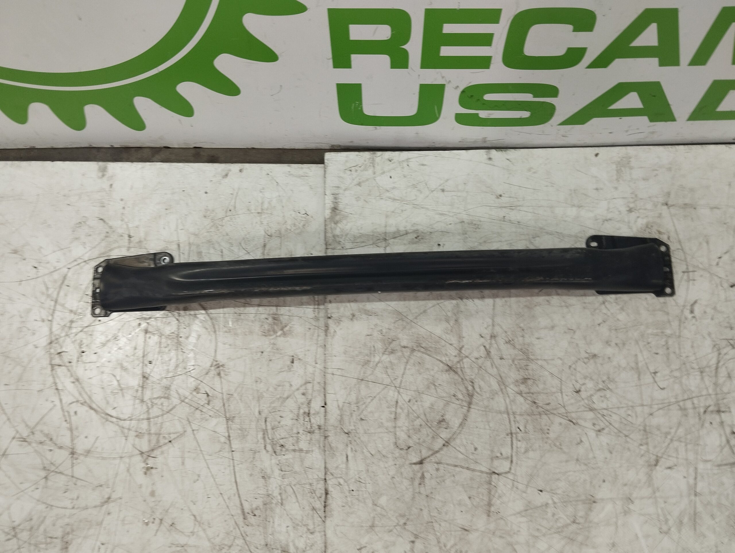 refuerzo_paragolpes_trasero_1109804_ford_focus_berlina_cak_1_8_tddi_turbodiesel_cat