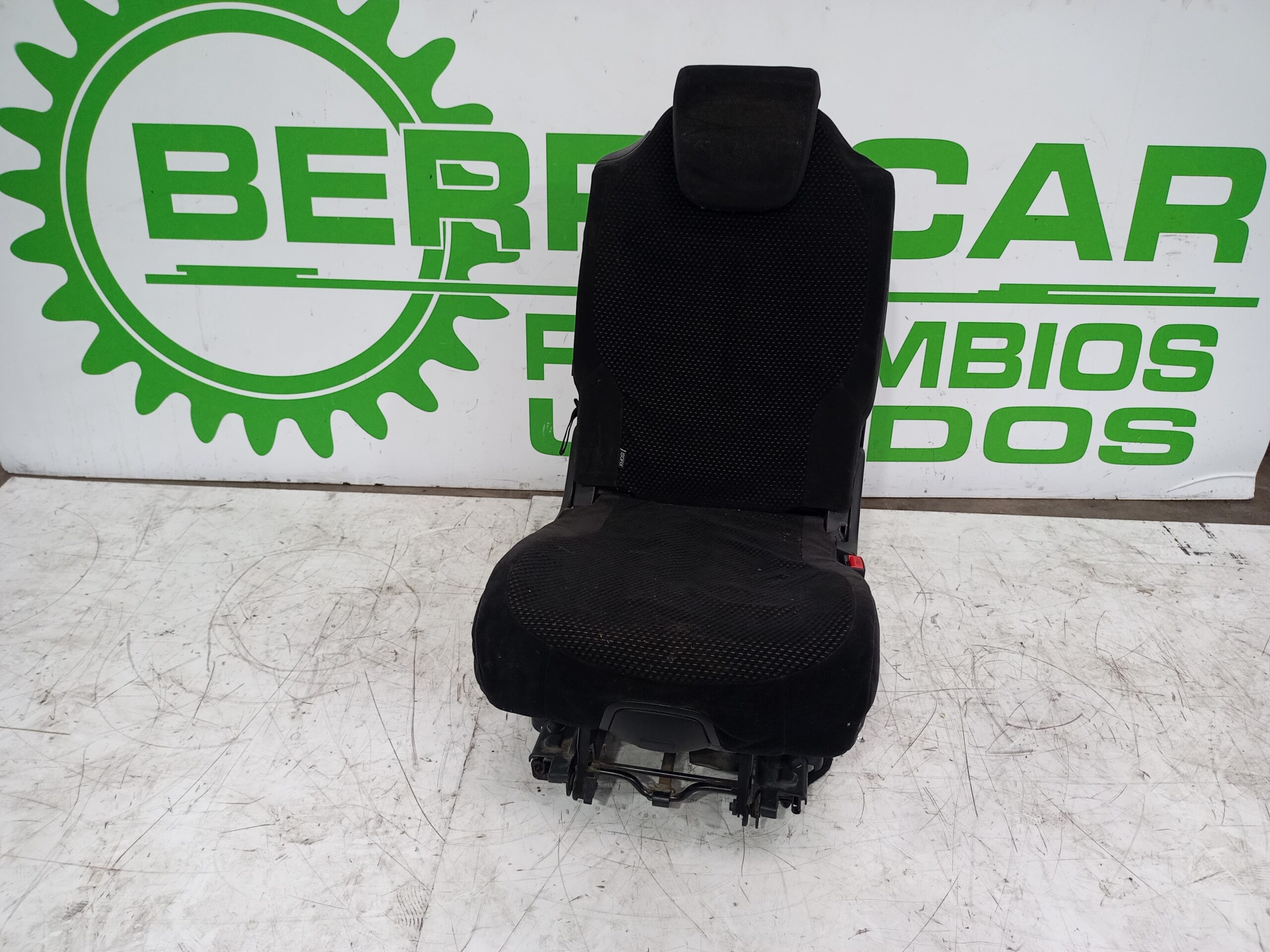 asientos_trasero_derecho_8845wj_citr_n_c4_picasso_1_6_16v_hdi_fap