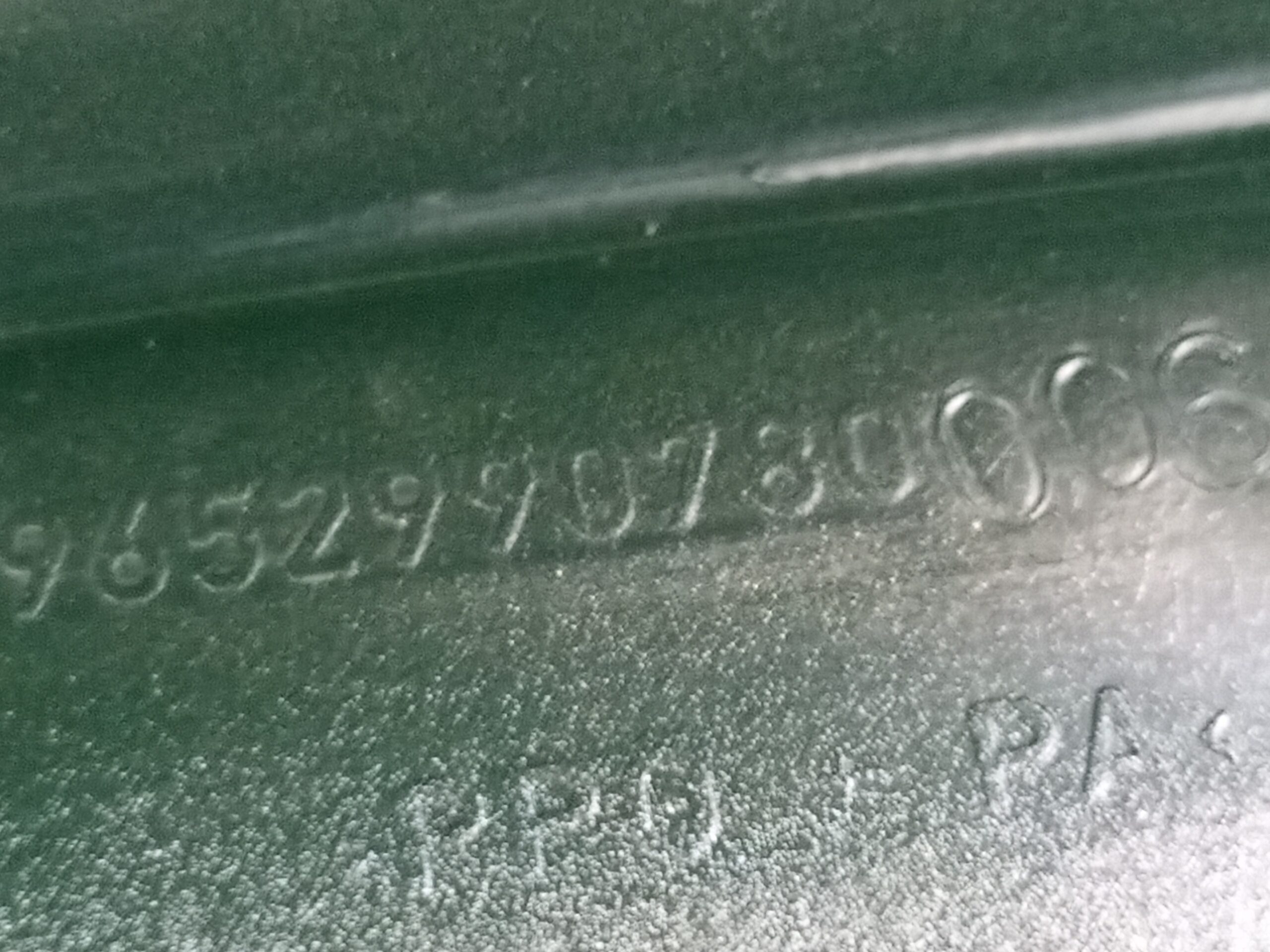 aleta_delantera_derecha_9652990780_citr_n_c4_picasso_1_6_16v_hdi_fap