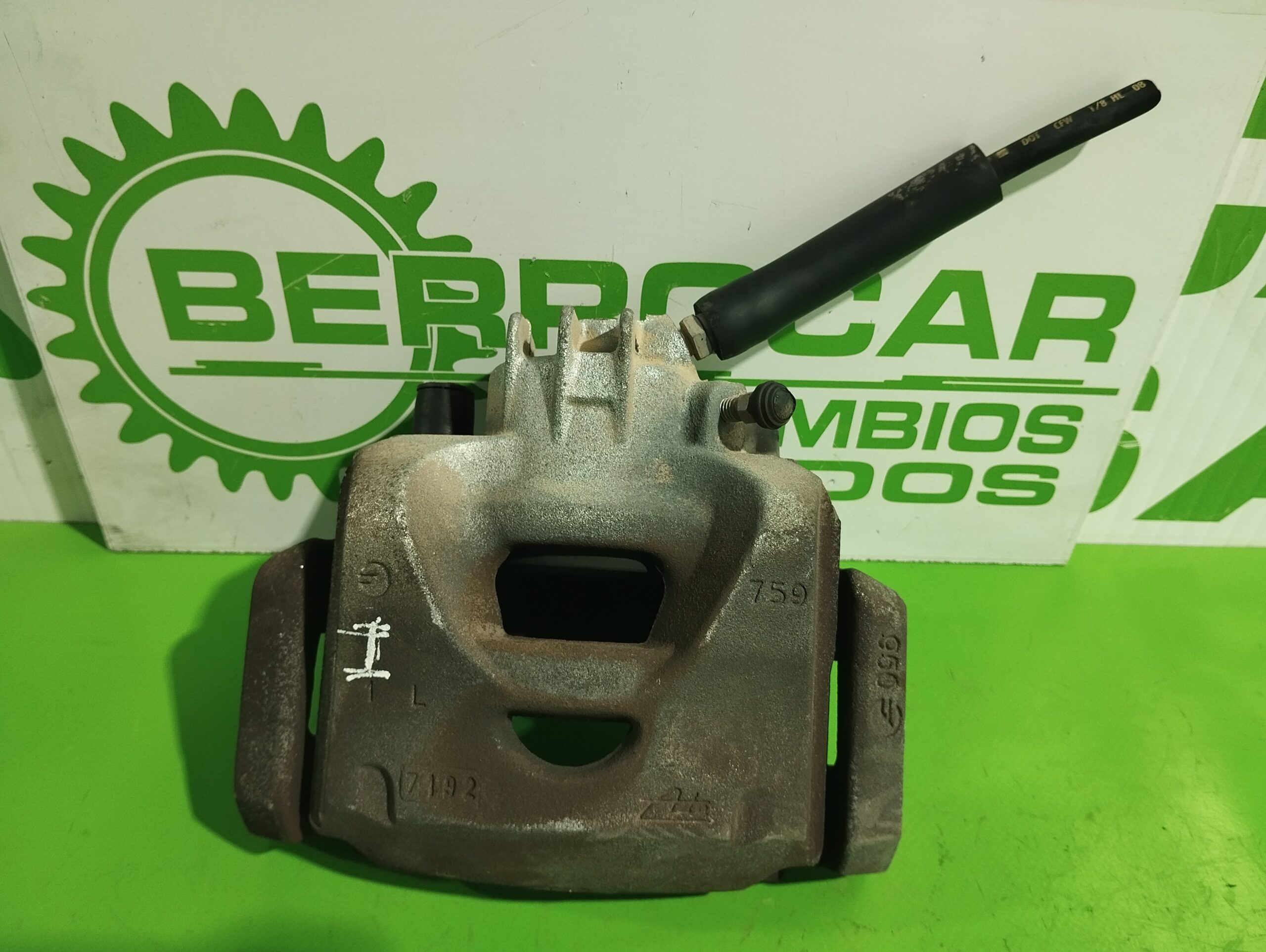 pinza_de_freno_delantera_izquierda_4400v7_citr_n_c4_picasso_1_6_16v_hdi_fap