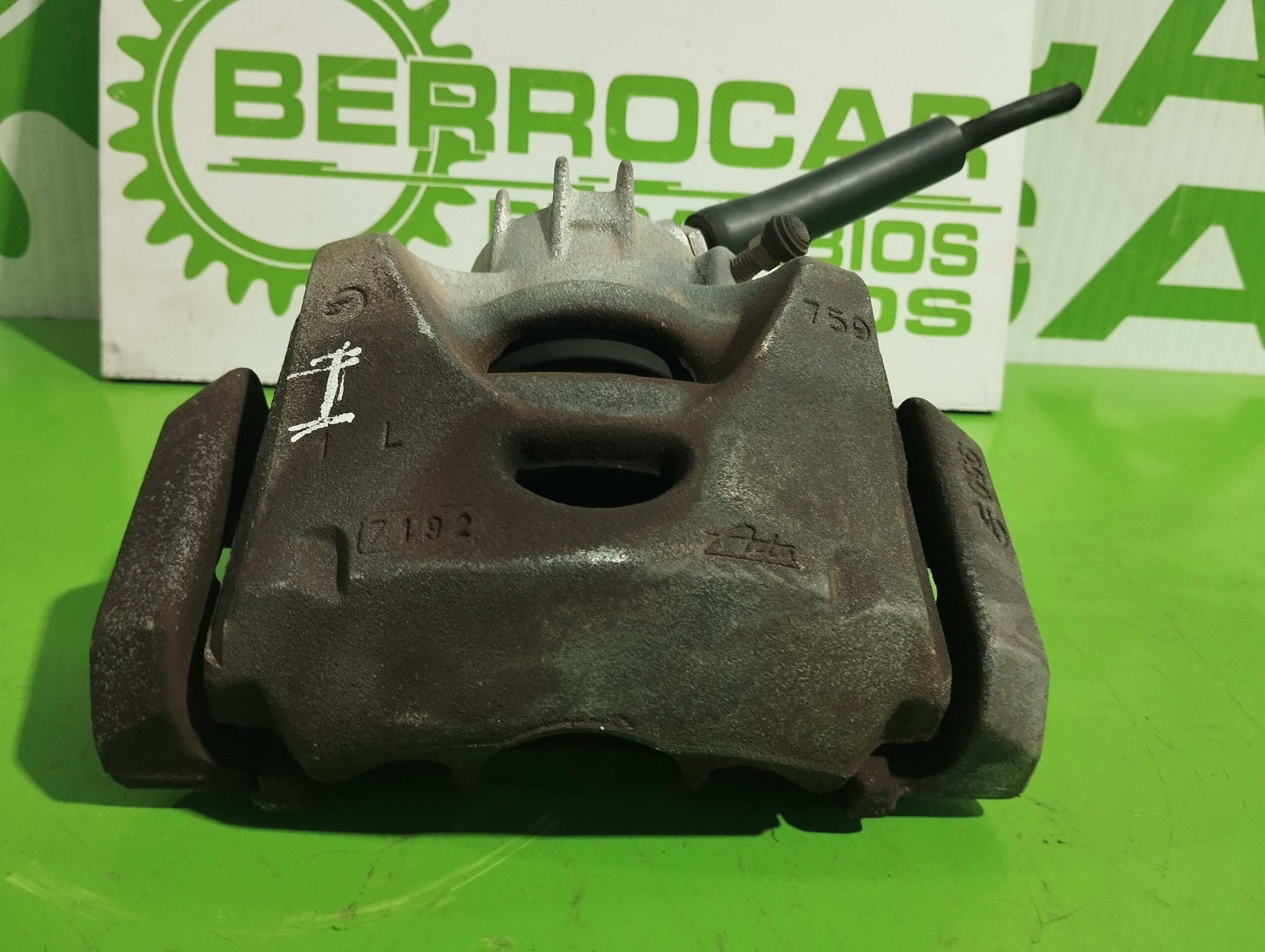 pinza_de_freno_delantera_izquierda_4400v7_citr_n_c4_picasso_1_6_16v_hdi_fap