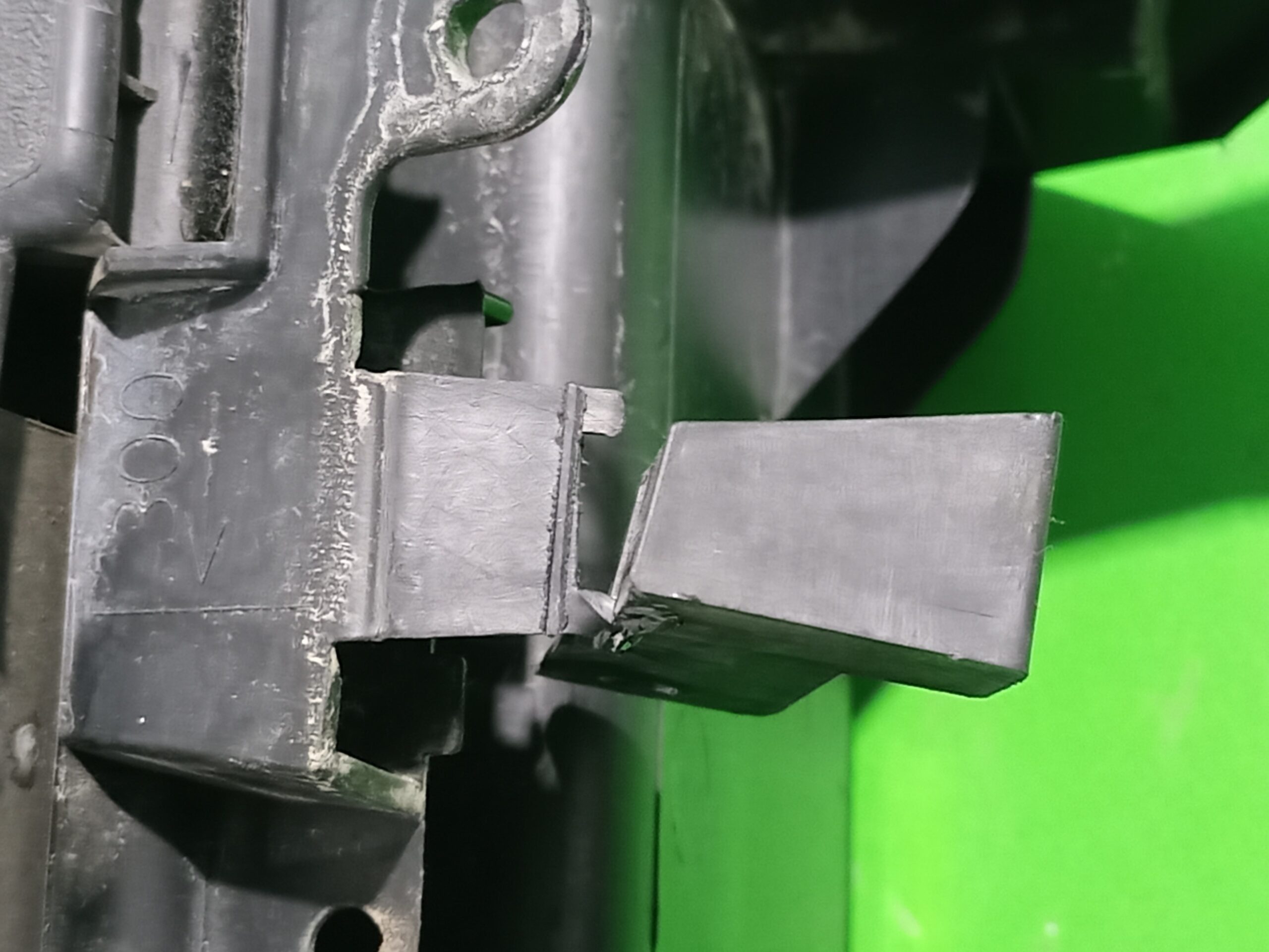 guantera_8218ff_8218fg_citr_n_c4_picasso_1_6_16v_hdi_fap