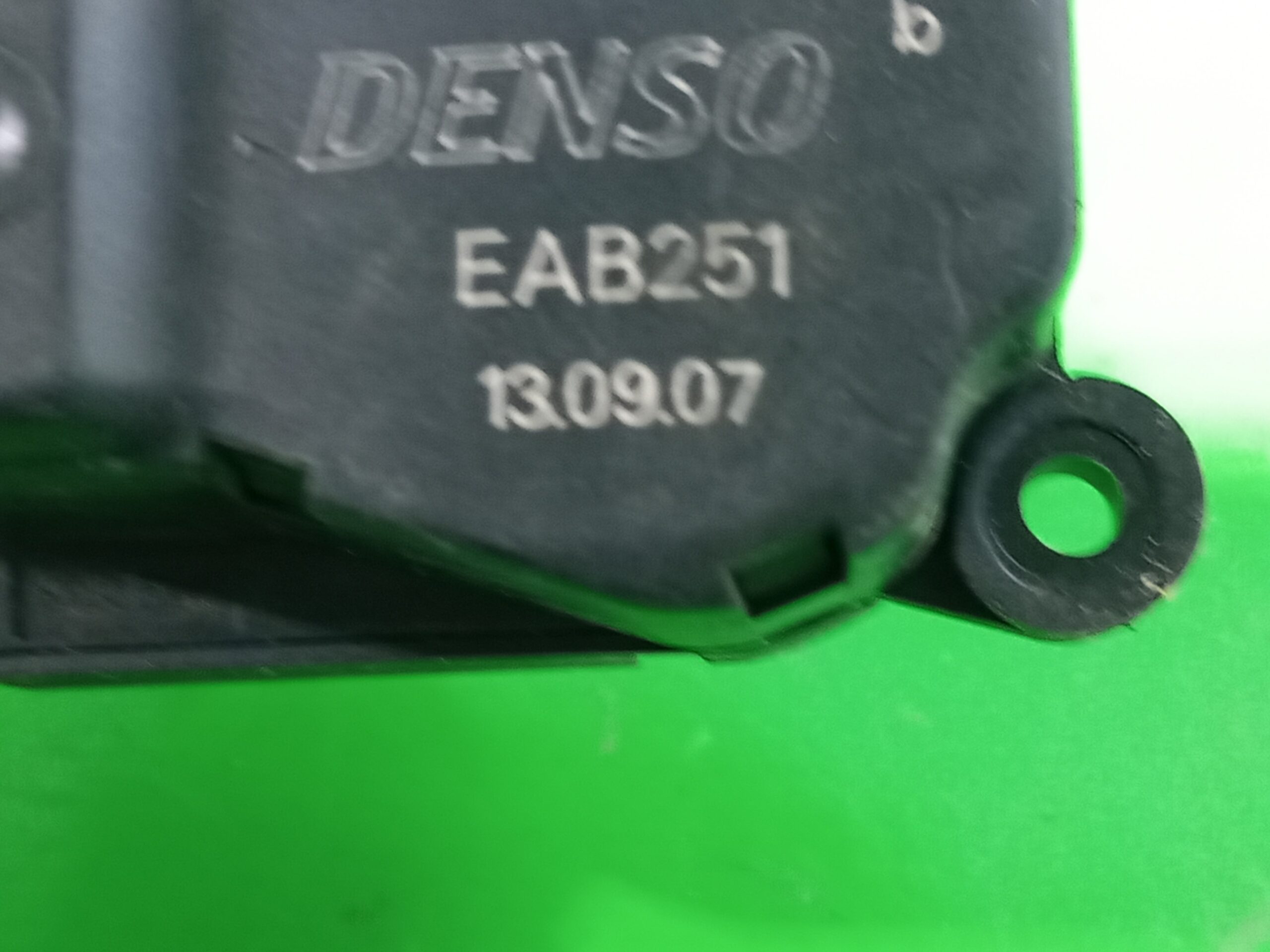 motor_apertura_trampillas_eab251_citr_n_c4_picasso_1_6_16v_hdi_fap