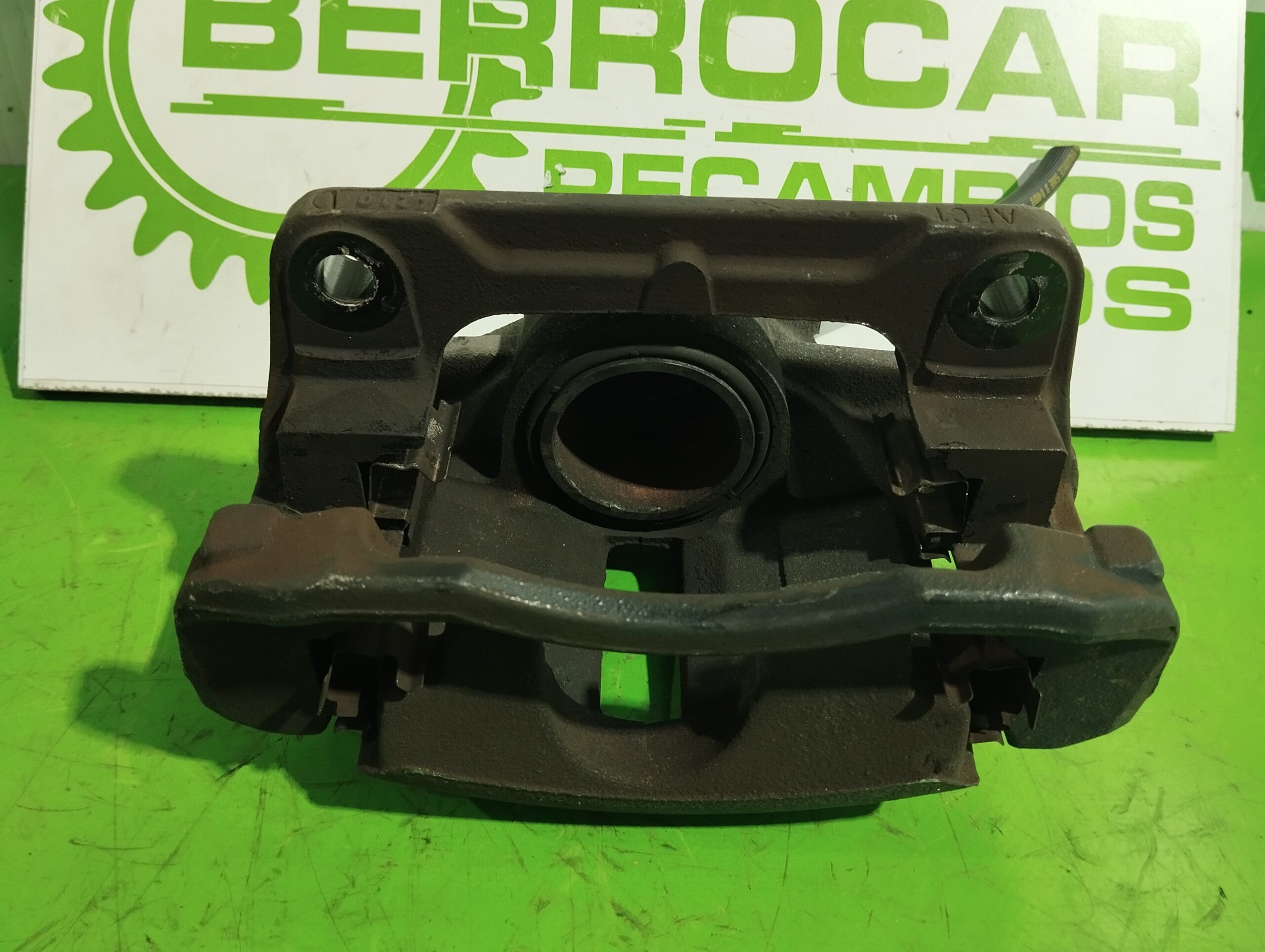 pinza_de_freno_delantera_derecha_7701207686_renault_megane_ii_familiar_1_9_dci_diesel