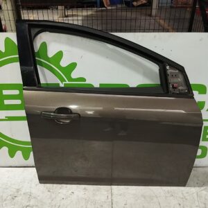 puerta_delantera_derecha_1706278_ford_focus_turn_cb8_1_6_tdci_cat