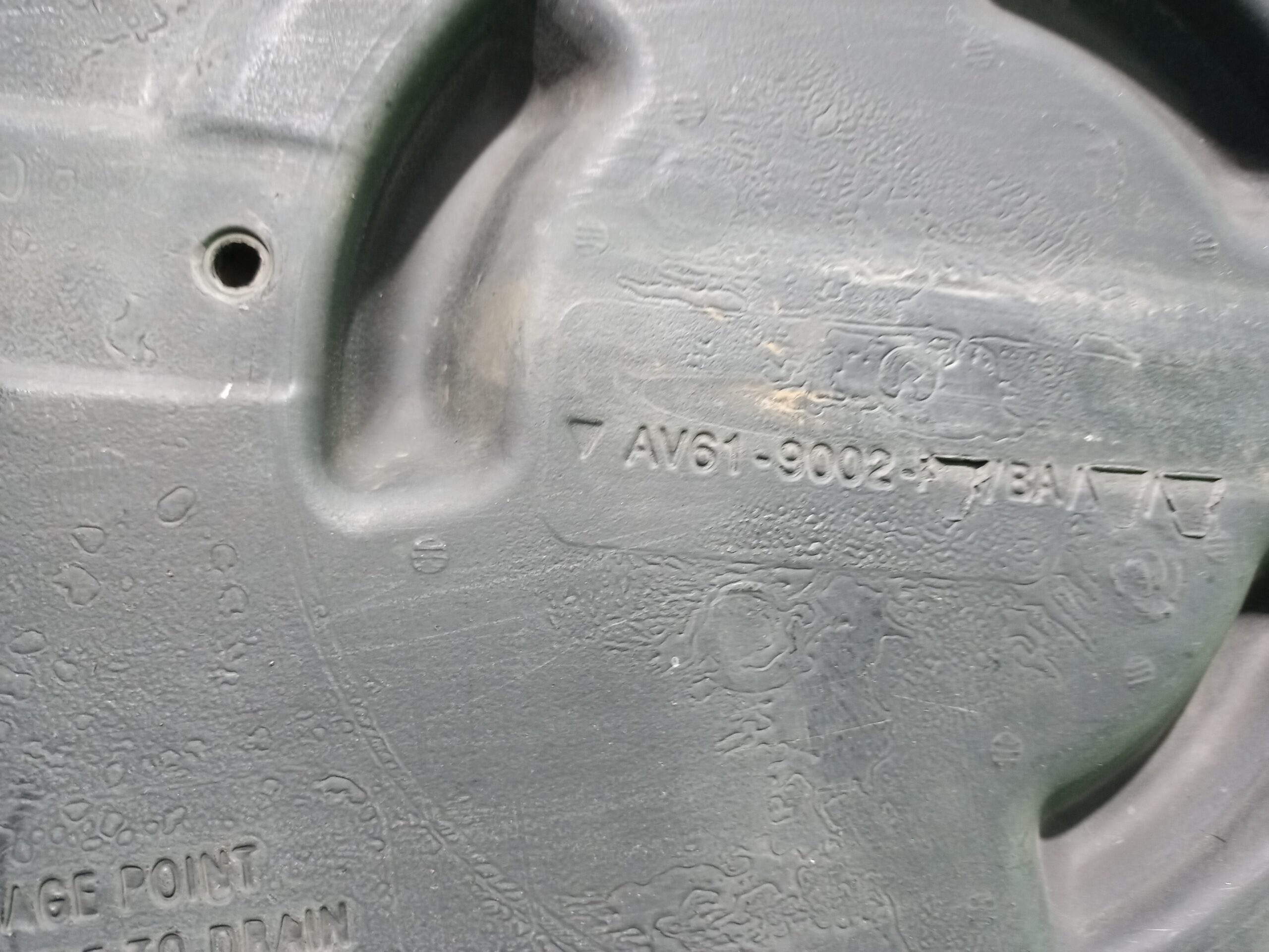 deposito_combustible_av619002_ford_focus_turn_cb8_1_6_tdci_cat