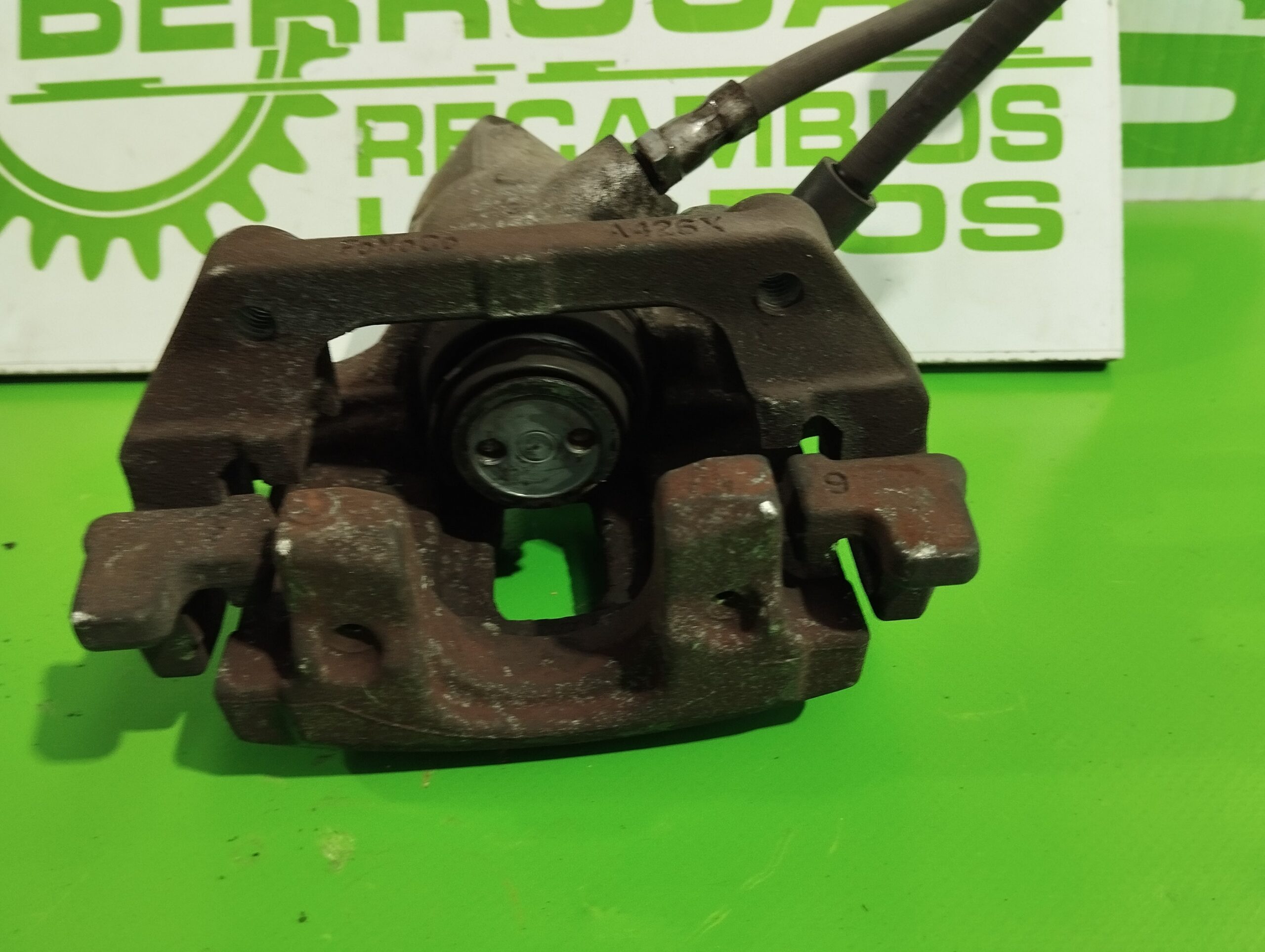 pinza_de_freno_trasera_izquierda_2210215_ford_focus_turn_cb8_1_6_tdci_cat