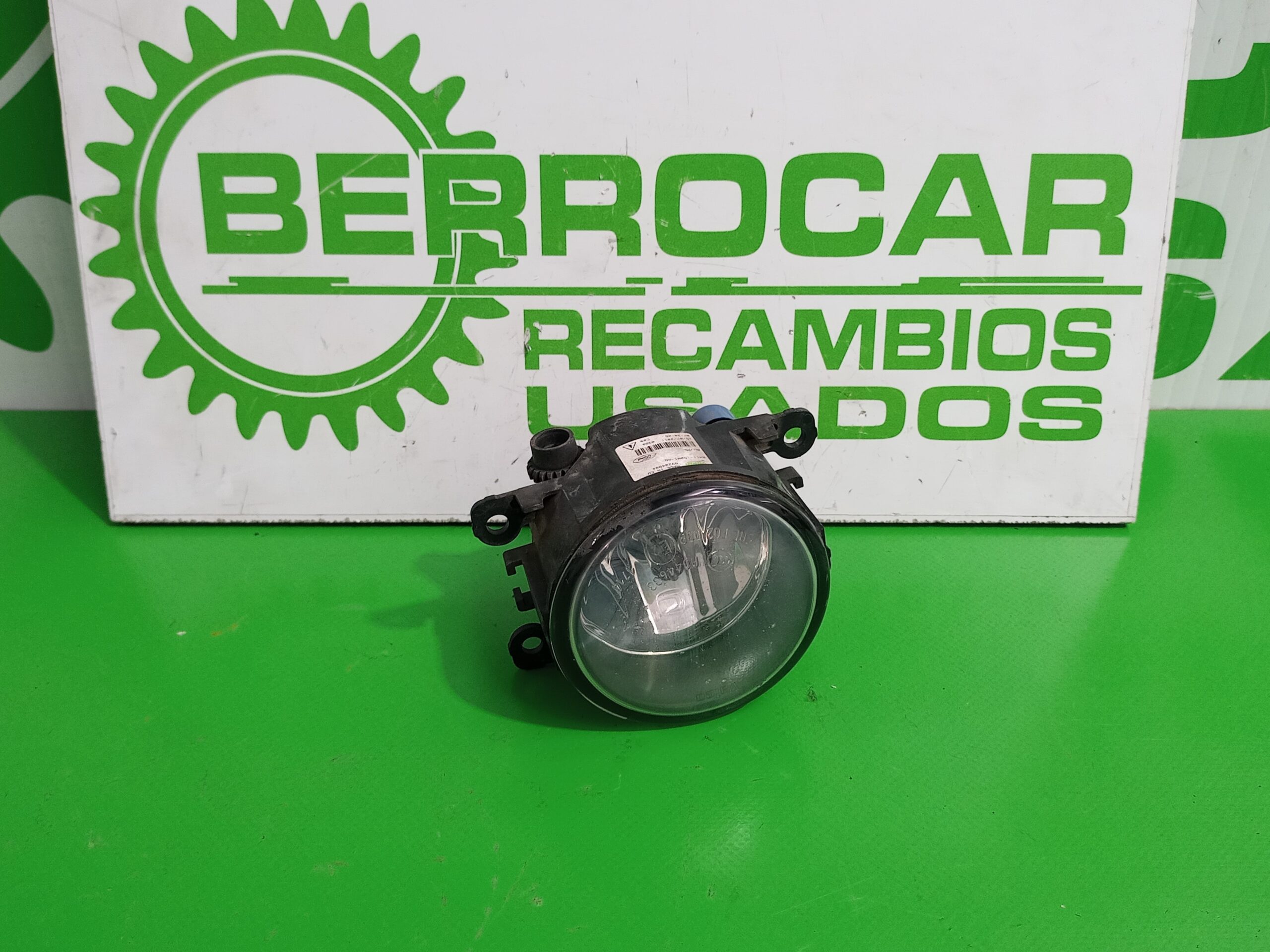 faro_antiniebla_derecho_2n1115201_ford_focus_turn_cb8_1_6_tdci_cat