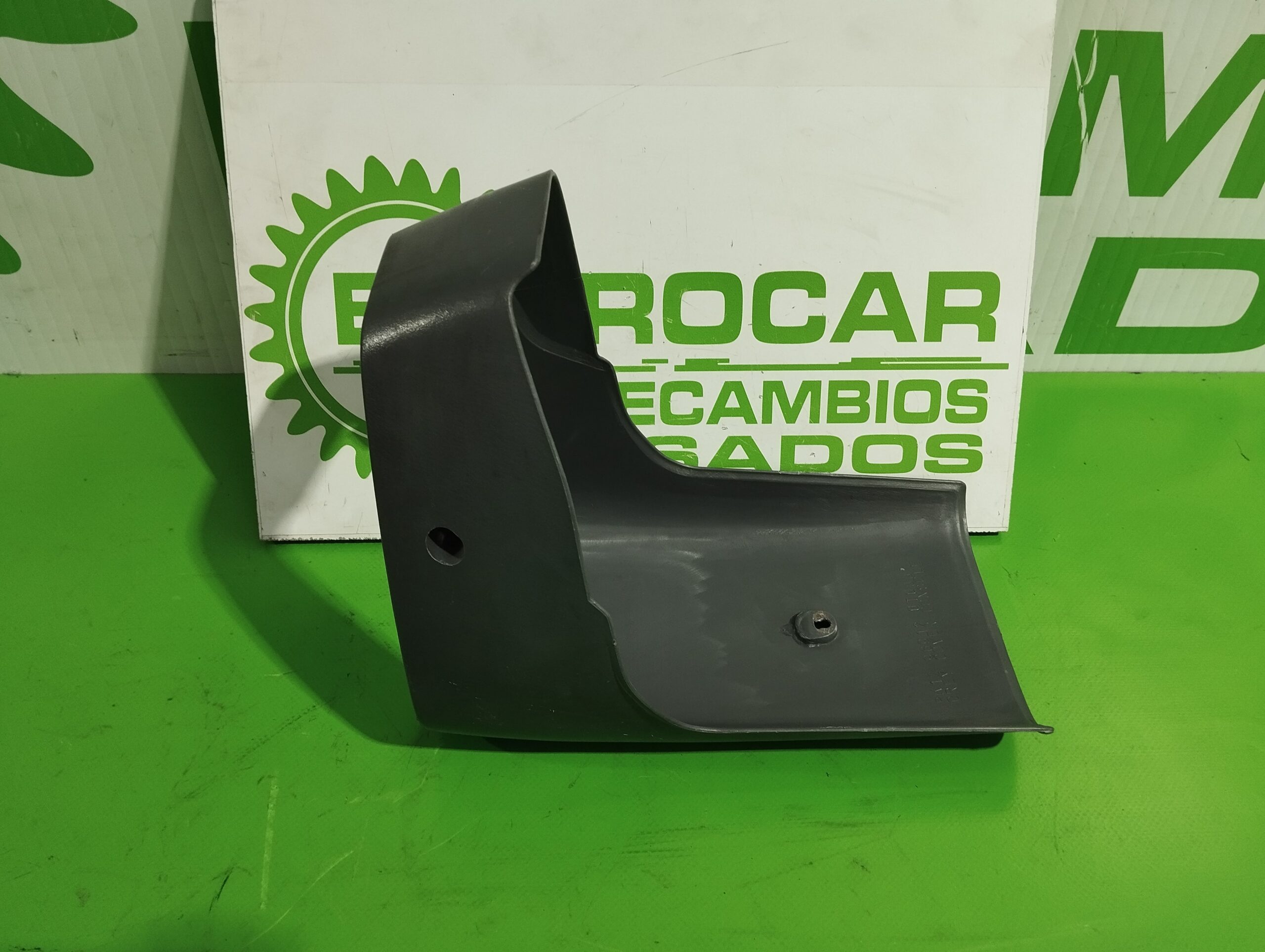 cubierta_palanca_de_cambios_969120t000_nissan_cabstar_e_3_0_diesel