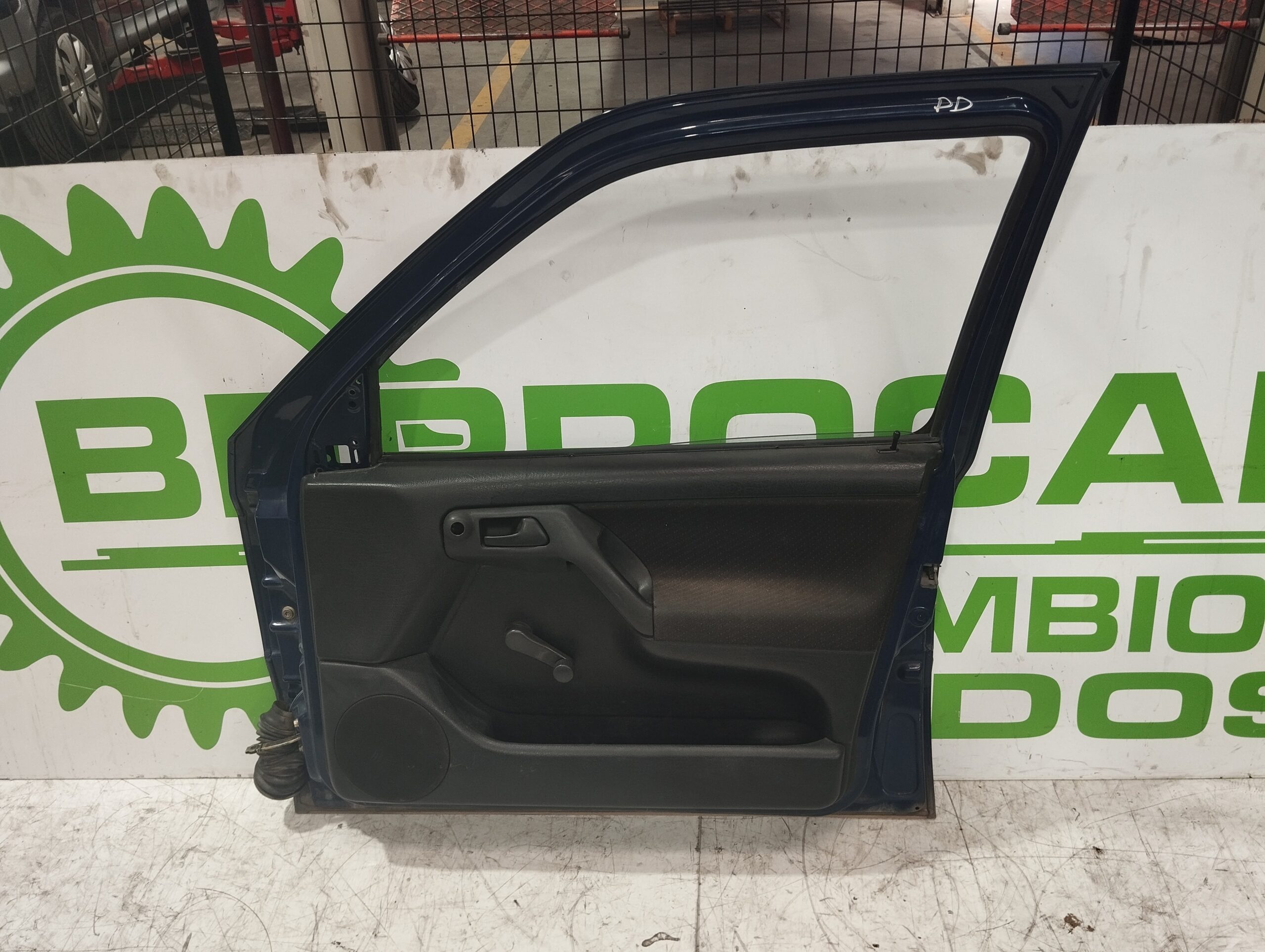 puerta_delantera_derecha_1h3831056a_volkswagen_golf_iii_berlina_1h1_1_9_diesel