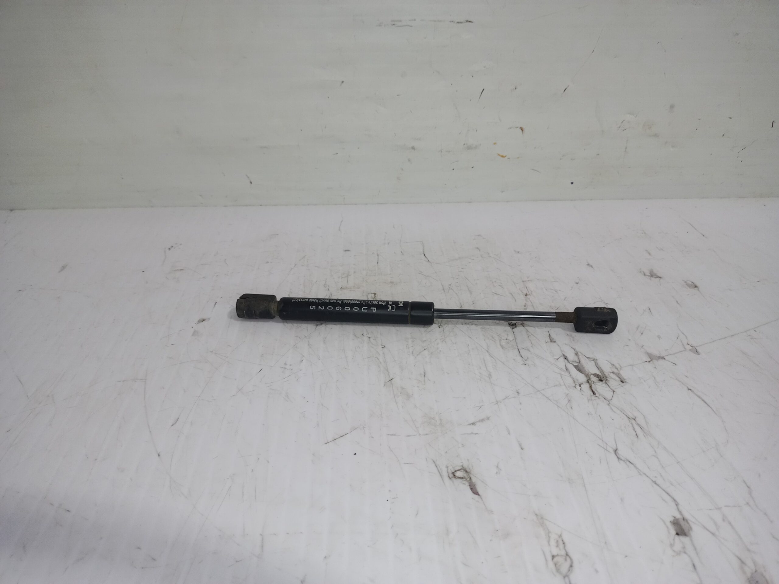 amortiguadores_maletero_porton_1m5827550b_seat_toledo_1m2_1_9_tdi