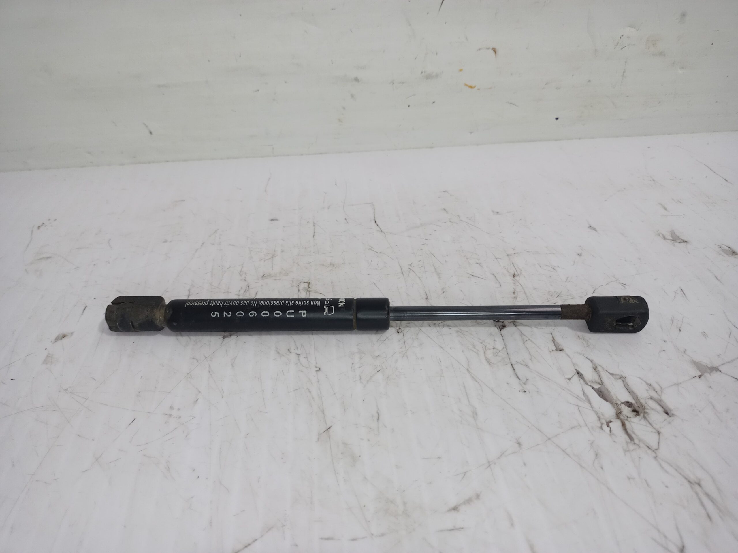 amortiguadores_maletero_porton_1m5827550b_seat_toledo_1m2_1_9_tdi