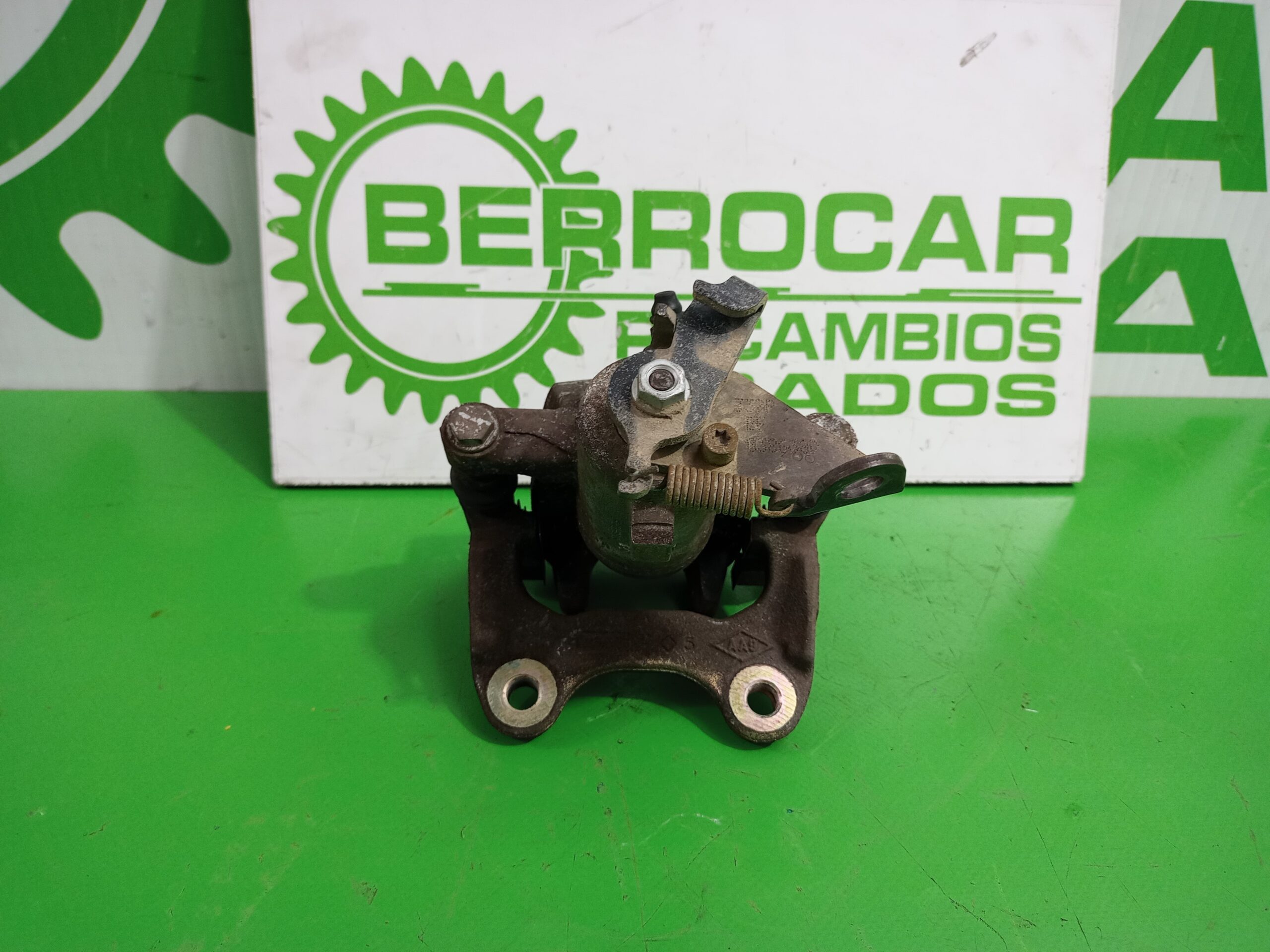 pinza_de_freno_trasera_izquierda_7701208256_renault_scenic_ii_1_6_16v