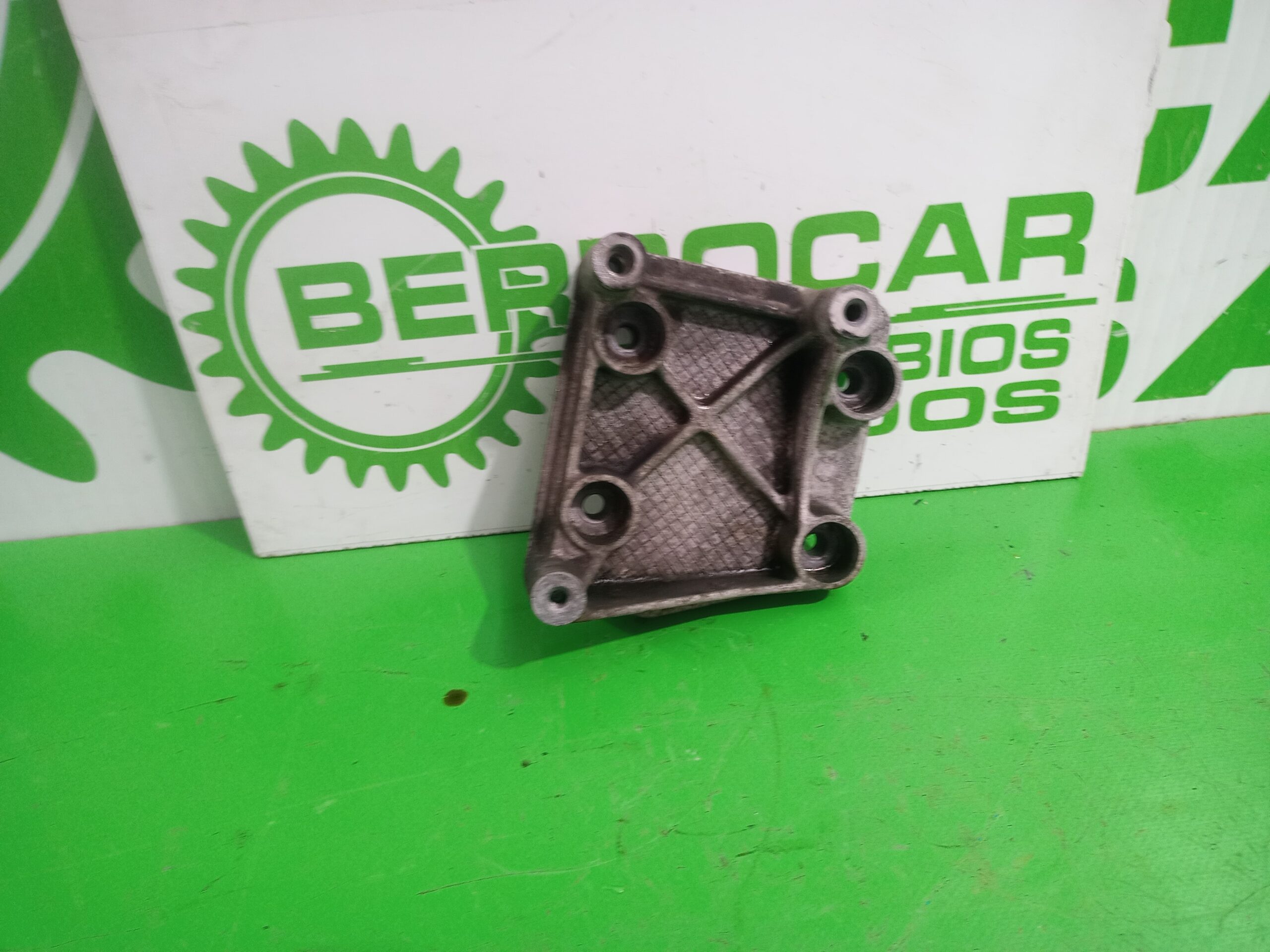 soporte_9656881780_peugeot_207_1_4