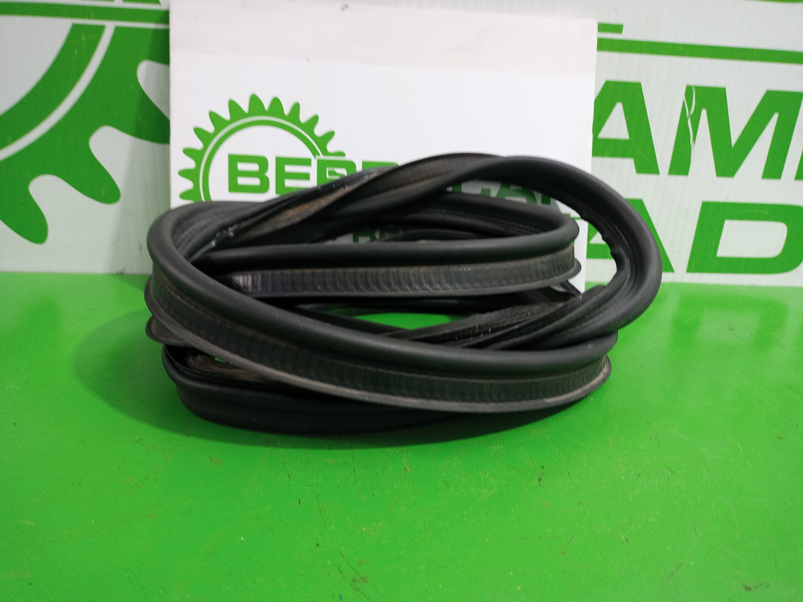 goma_contorno_xr815745_jaguar_s_type_2_7_v6_diesel_cat