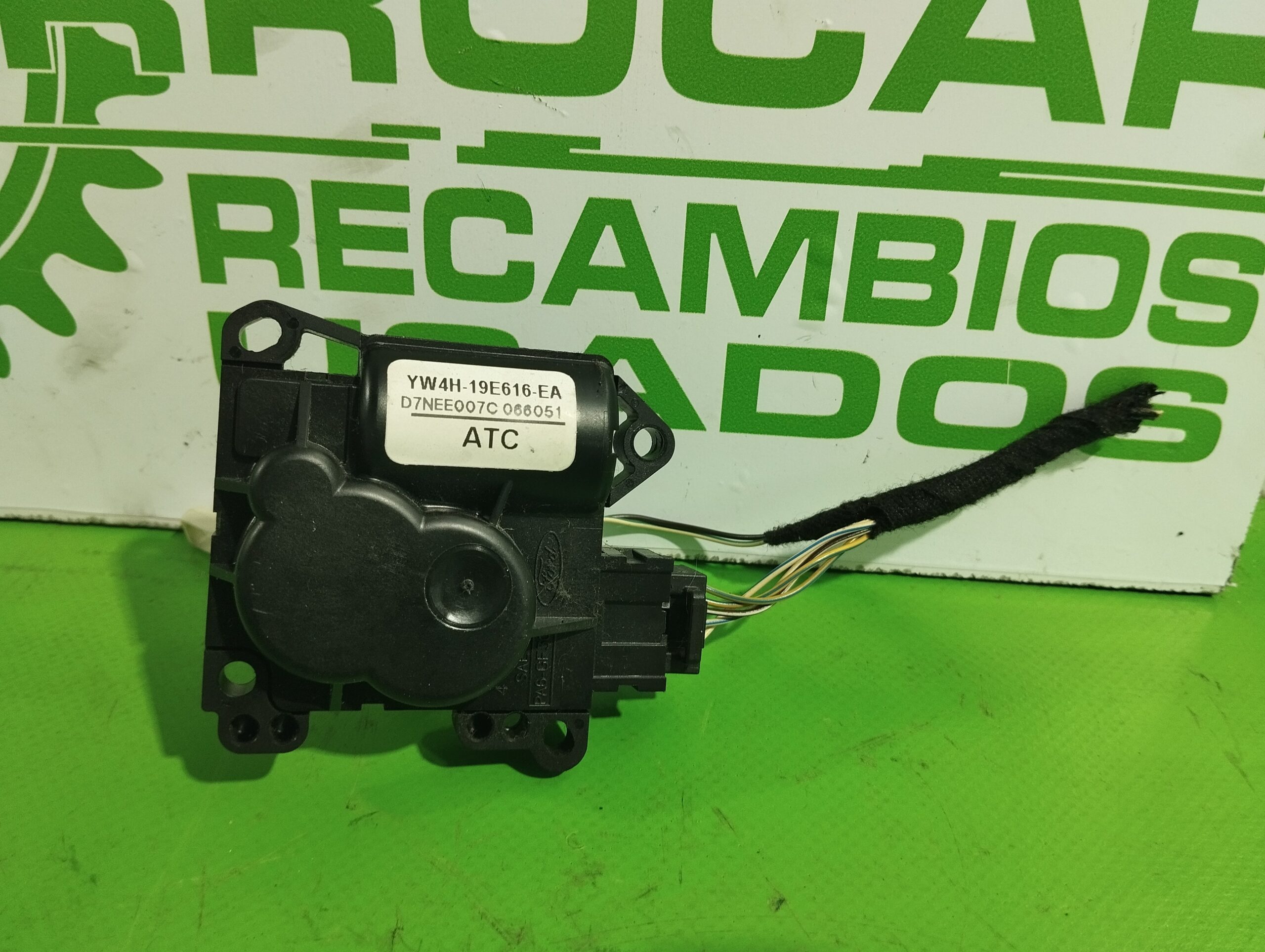 motor_apertura_trampillas_yw4h19e616ea_jaguar_s_type_2_7_v6_diesel_cat