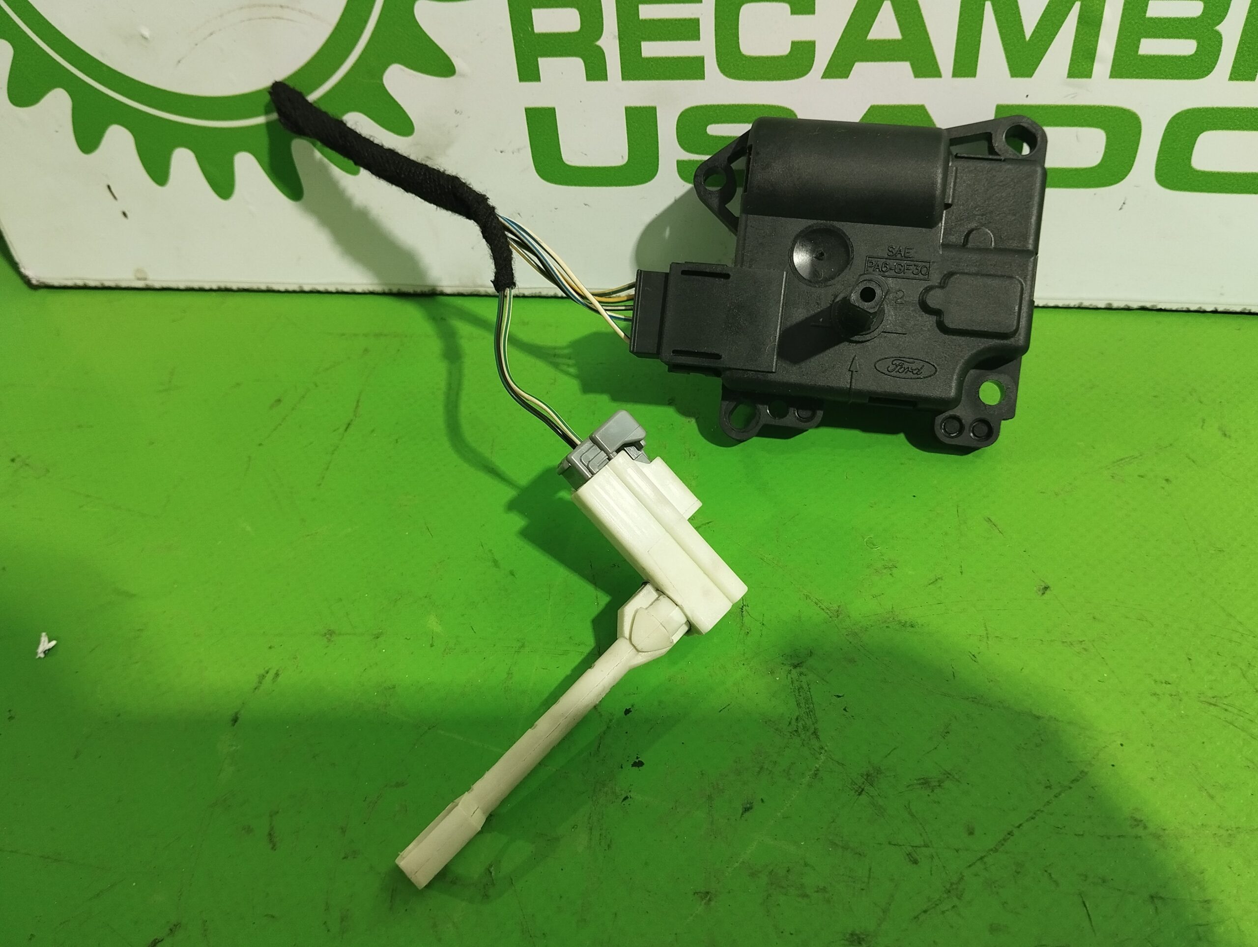 motor_apertura_trampillas_yw4h19e616ea_jaguar_s_type_2_7_v6_diesel_cat