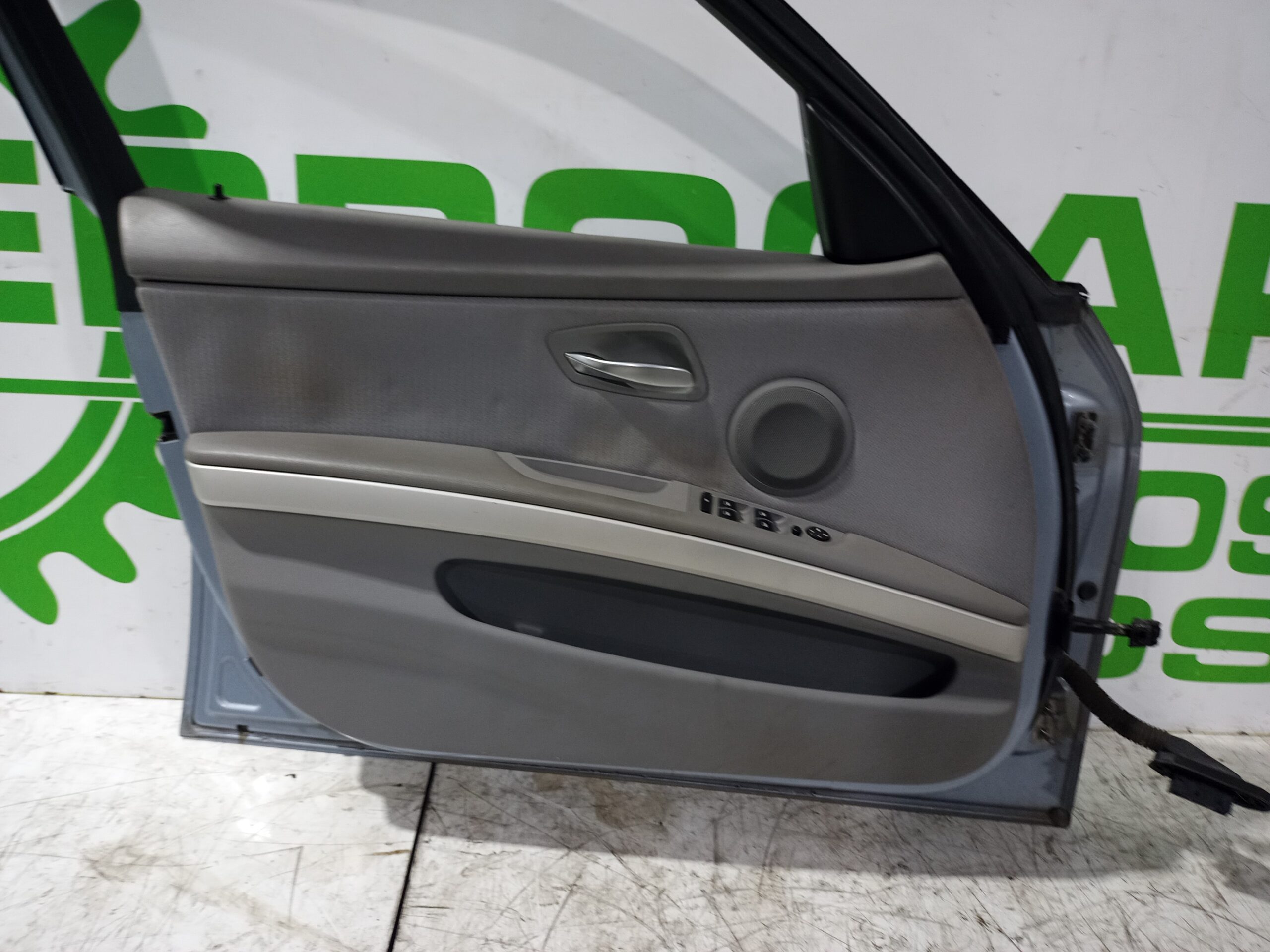 puerta_delantera_izquierda_41007203643_bmw_serie_3_touring_e91_2_0_16v