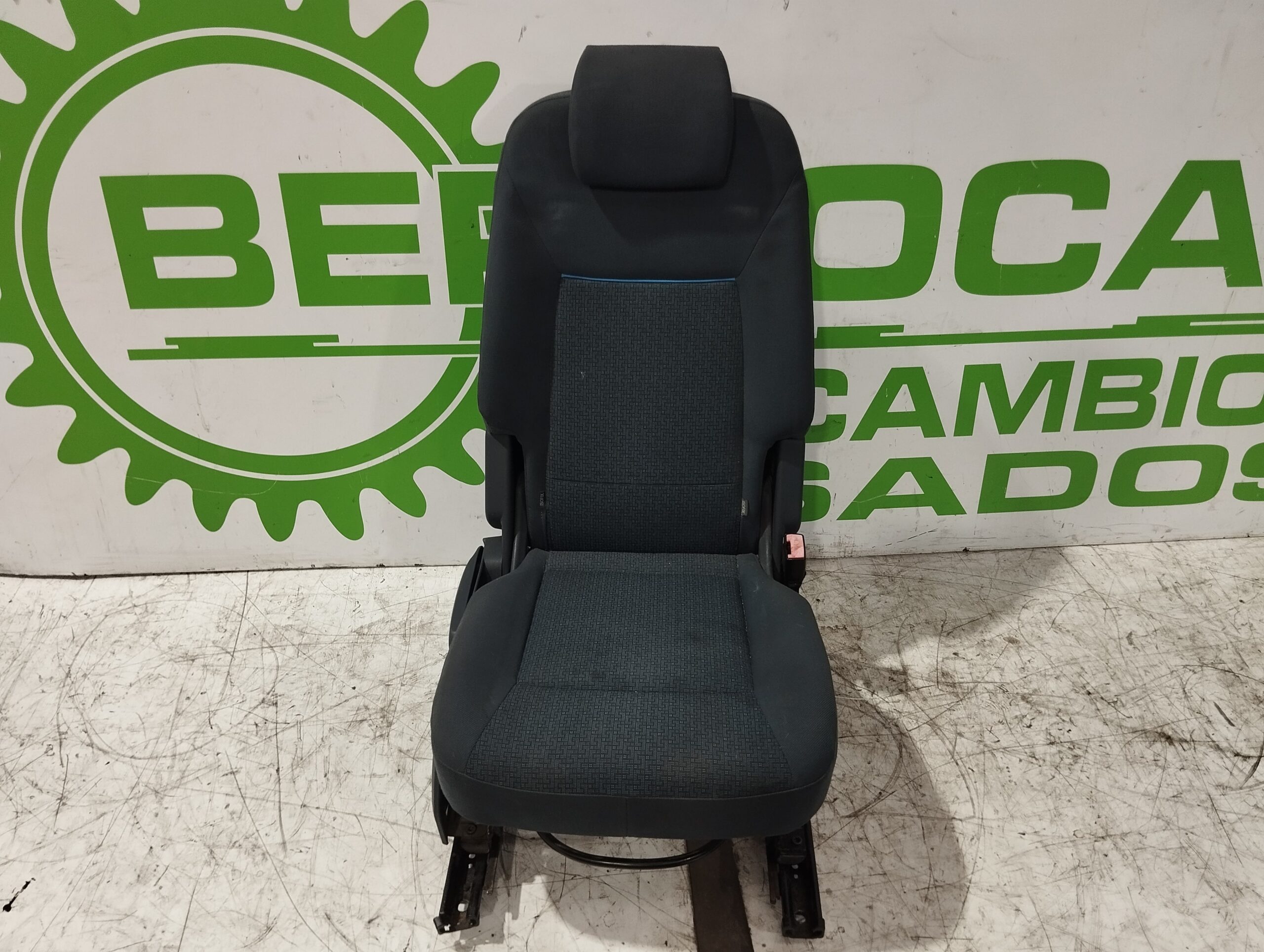 asientos_trasero_derecho_6m21_u60016_bn1ejk_ford_s_max_ca1_1_8_tdci_cat