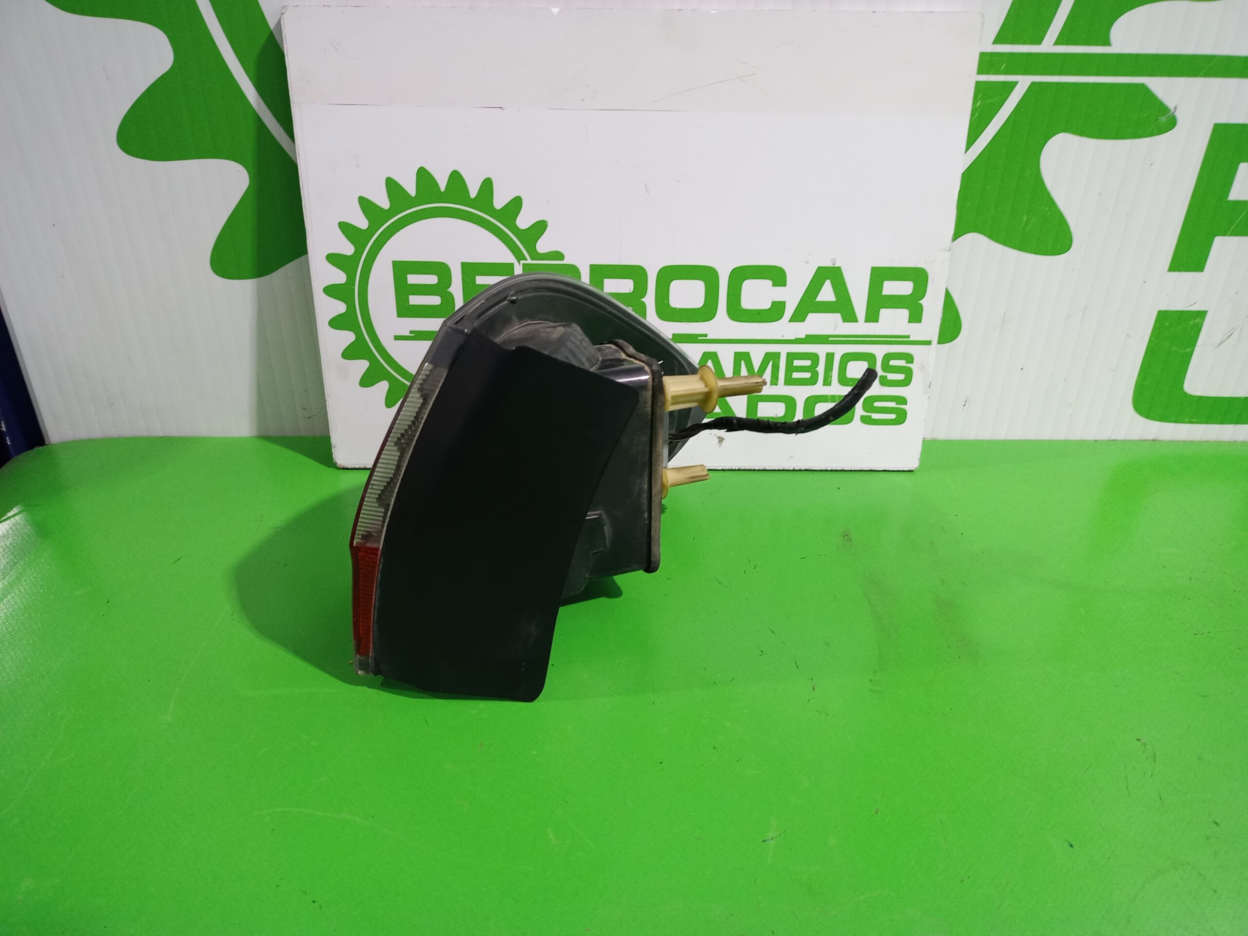 piloto_trasero_izquierdo_1467473_ford_s_max_ca1_1_8_tdci_cat